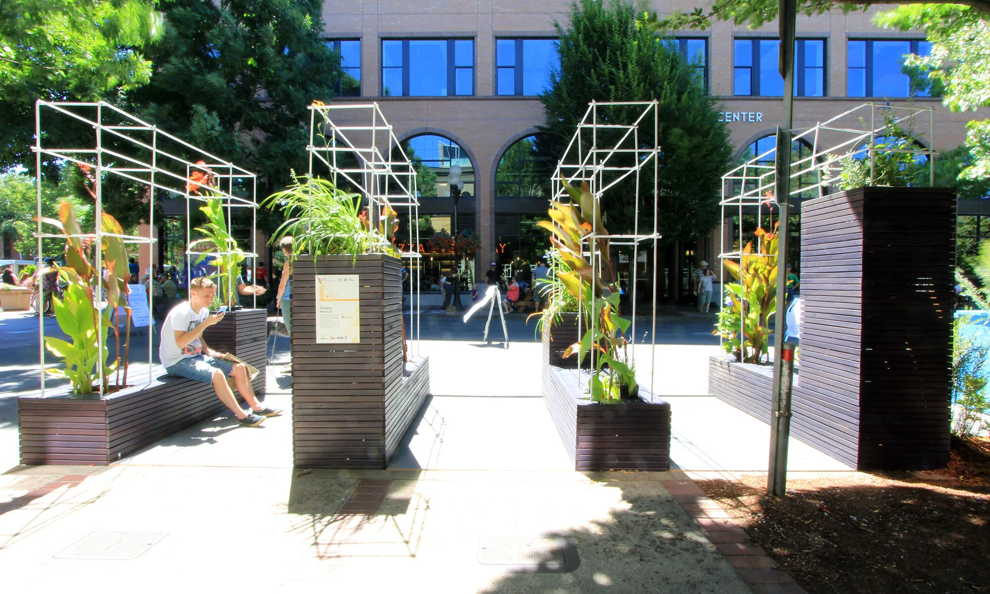 Framing Parklet 3.jpg