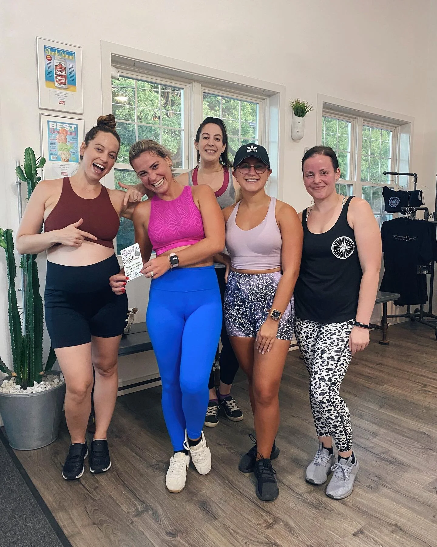 Beyonc&eacute; Renaissance Ride + 300 Ride milestone to top the night off! 🤩 

Seriously obsessed with the way you all show up for yourselves. Those 45 minute rides are our favorite way to sweat + connect with you! 🚲✨ 

We celebrated Alyssa&rsquo;s