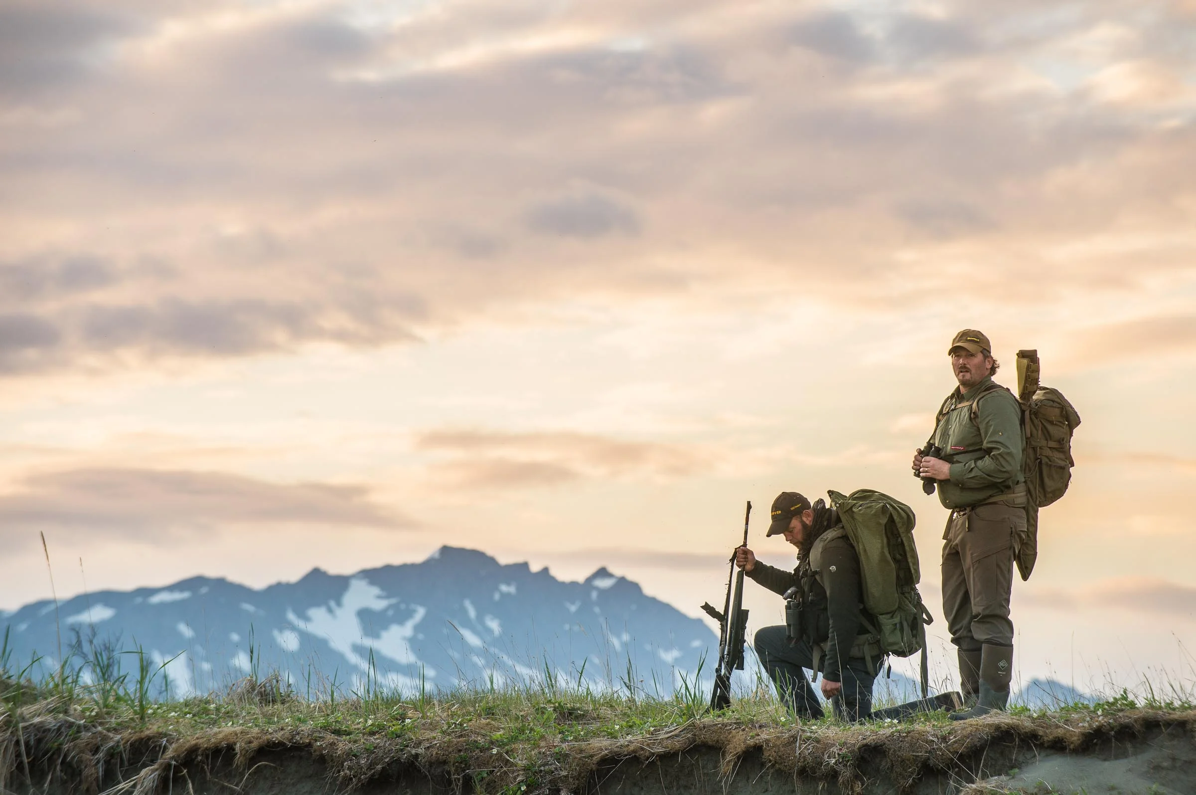 Hunting Brown Bear in coastal Alaska with Tom Opre and Sam Fejes Tsiu River guide Matt. © Tony Bynum 