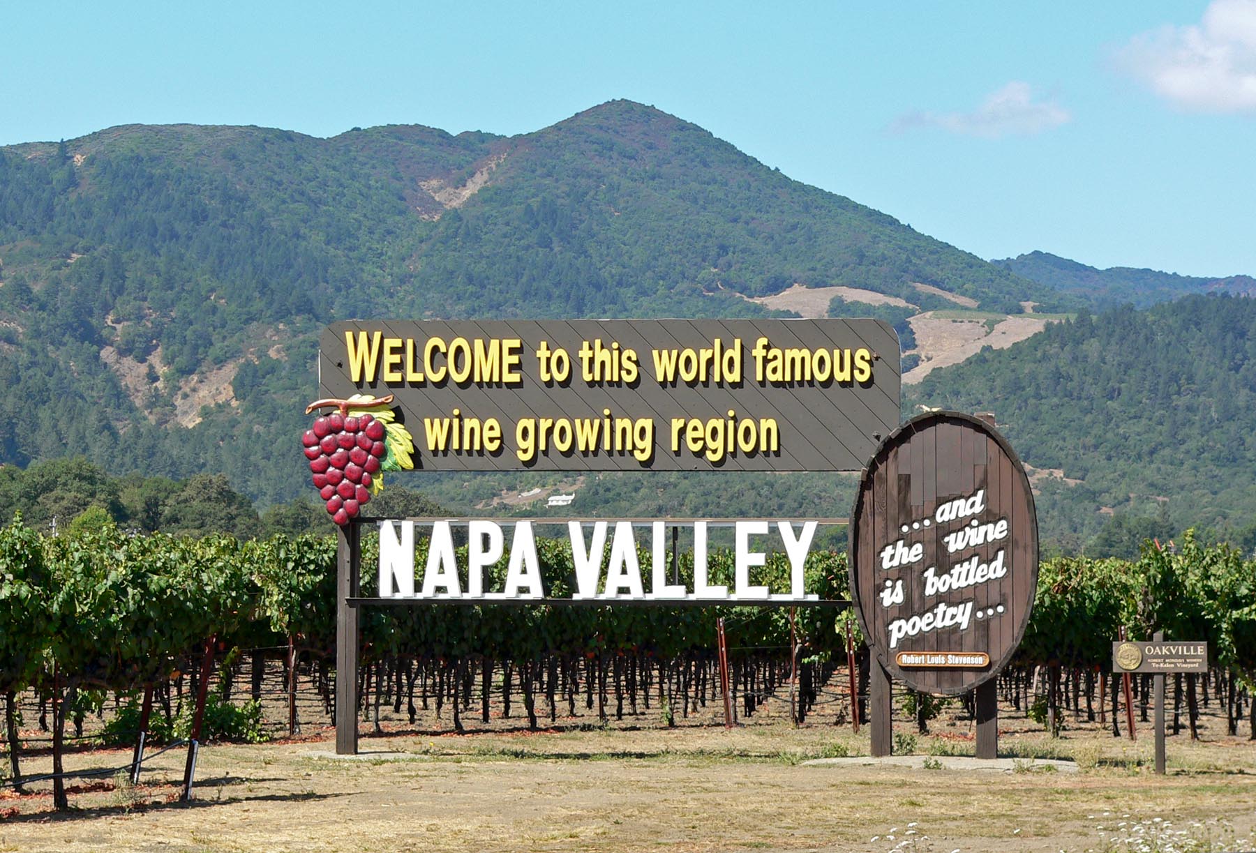 Napa Valley Sign.jpg