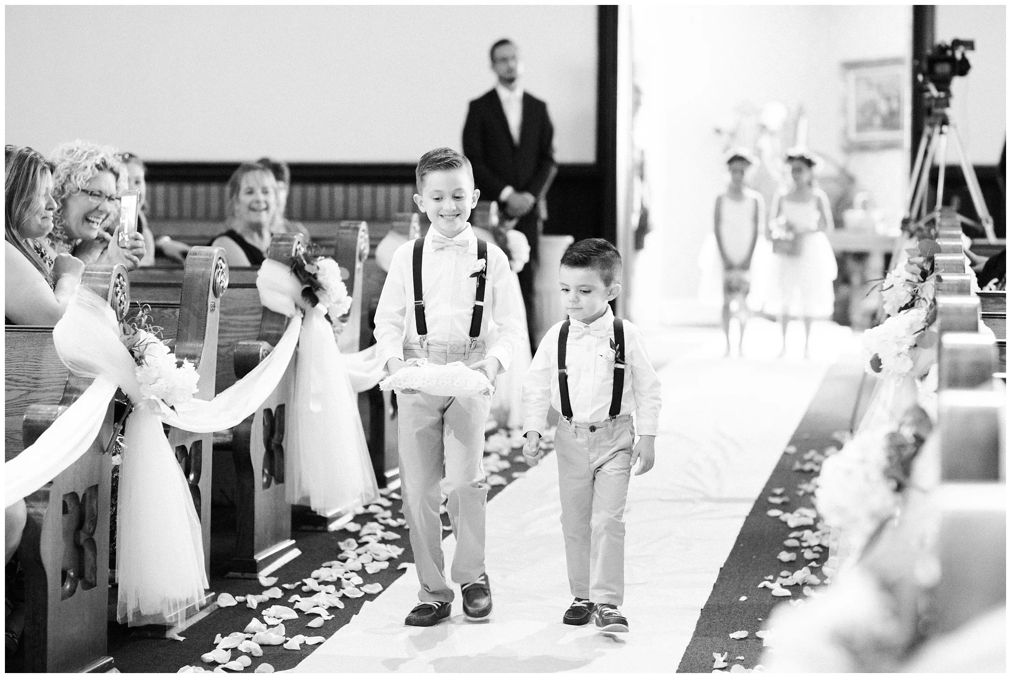 A&J_BolingbrookGolfCourseWedding__0060.jpg