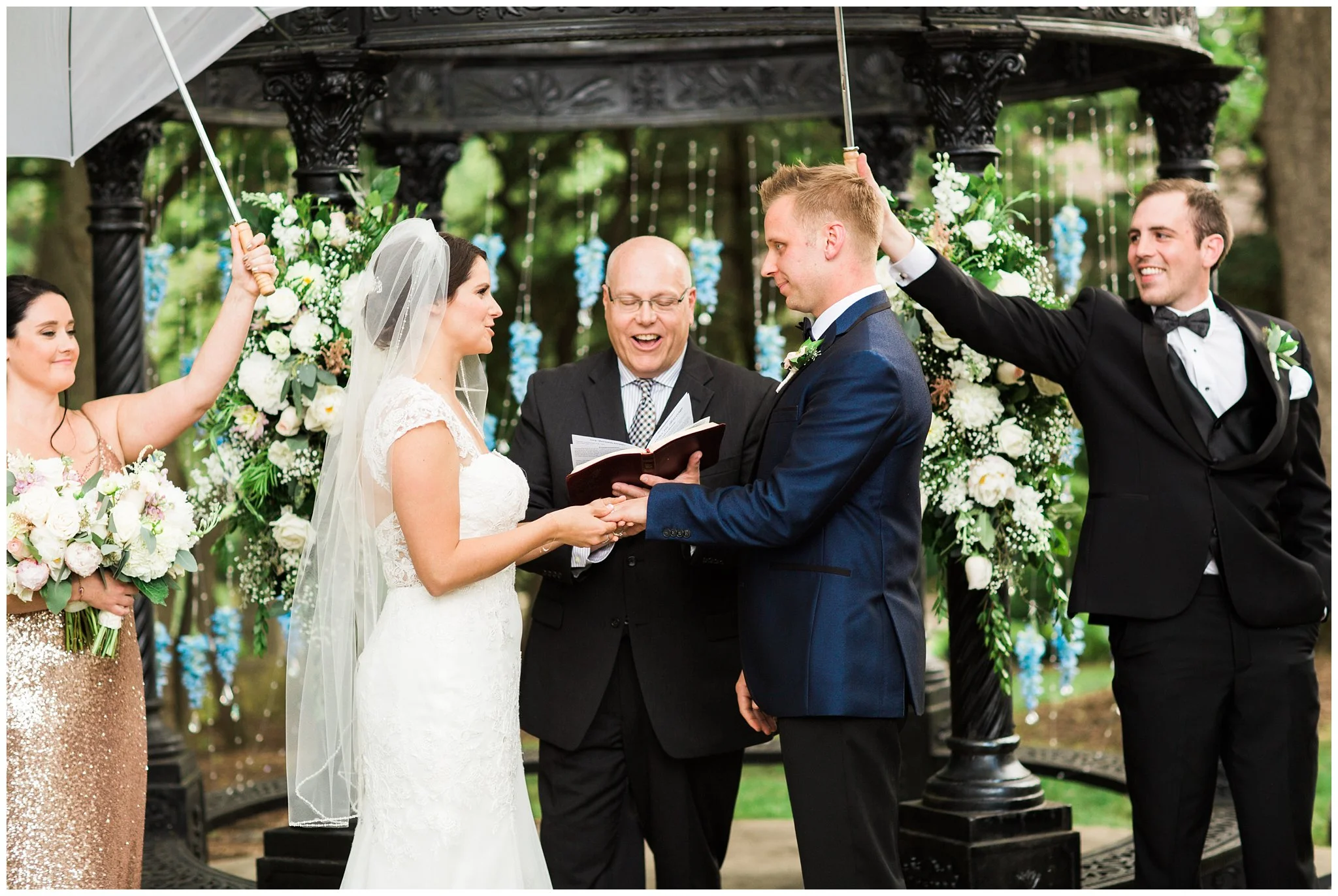 Alicia&Kurt_RavisloeCountryClubWedding_Chicagoweddingphotographer_RebeccaHaleyPhotography_0180.jpg