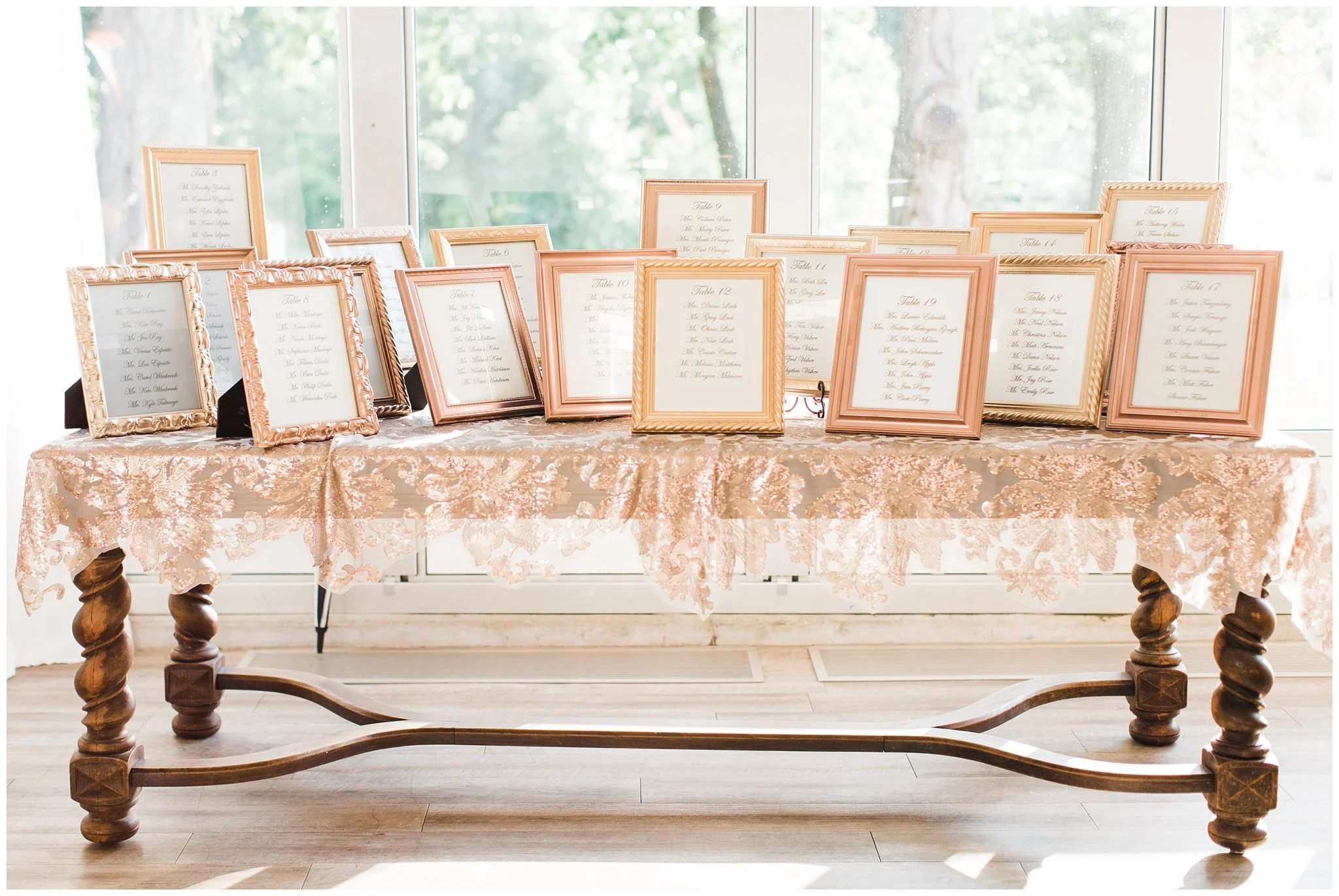 Alicia&Kurt_RavisloeCountryClubWedding_Chicagoweddingphotographer_RebeccaHaleyPhotography_0189.jpg