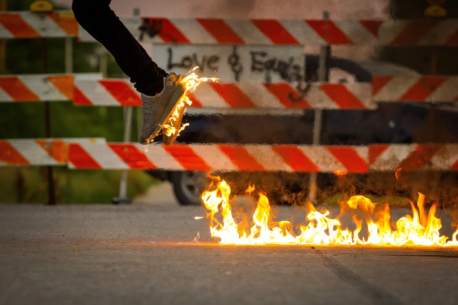 Mindful Under Fire Mindful Under Fire