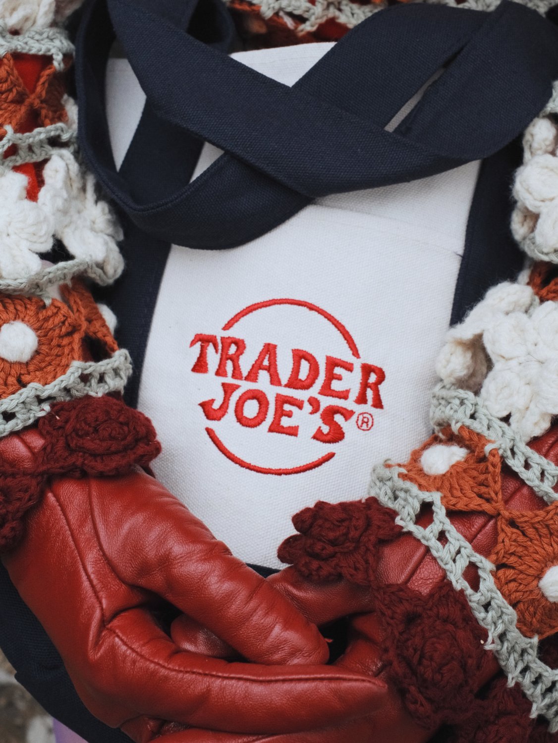 25.4.17_TraderJoesGirl_0271.JPG