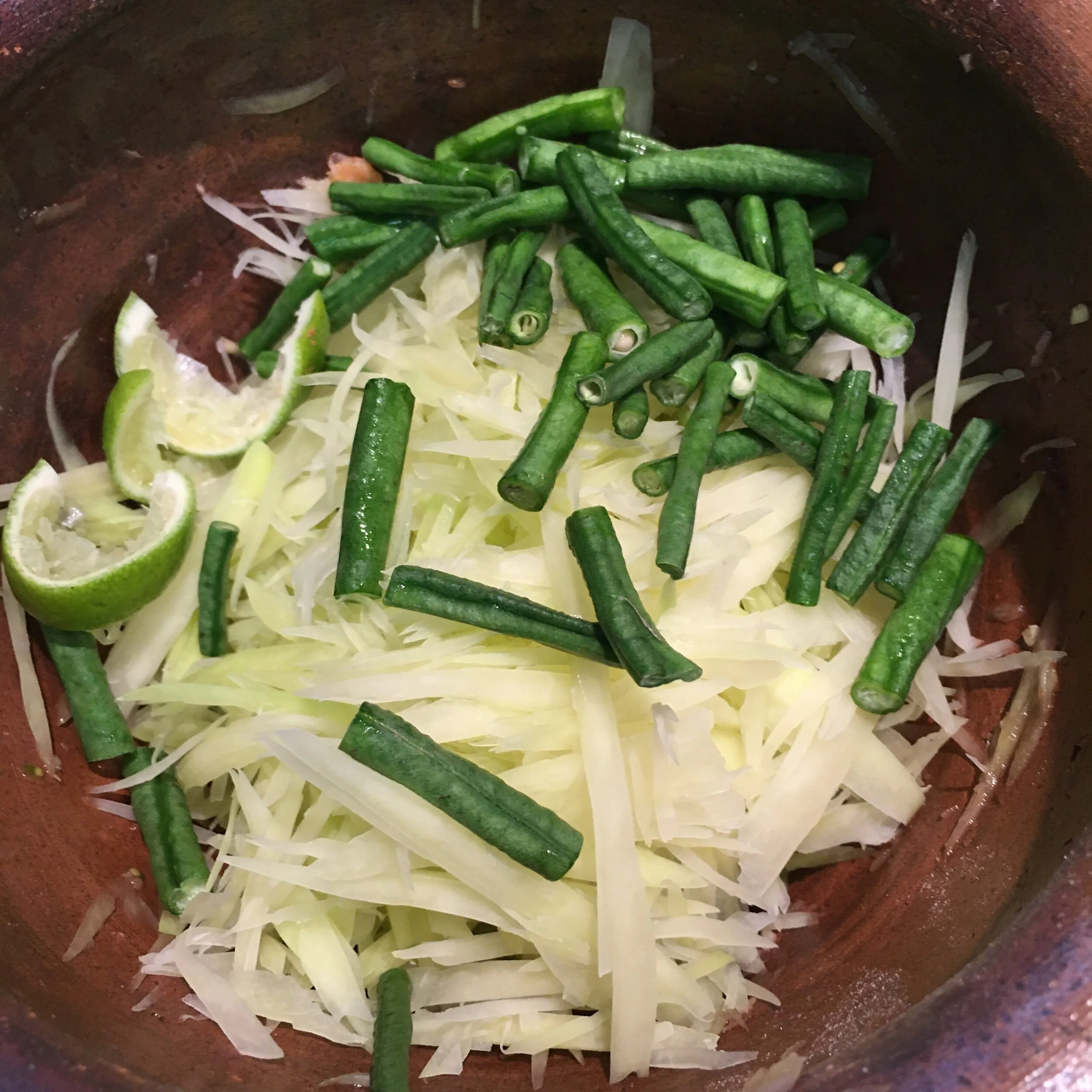 Add Long Bean + Lime Slices