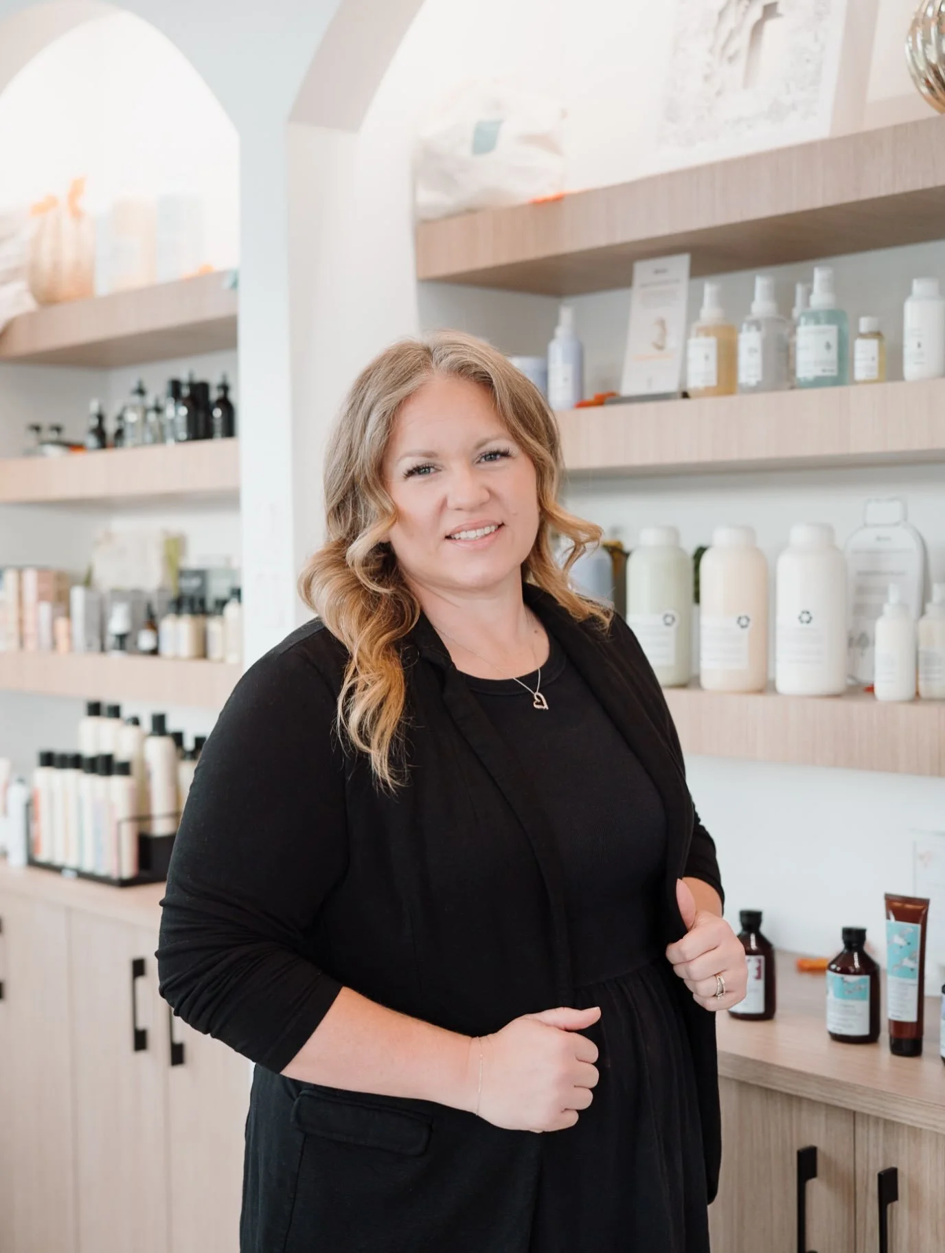 Happy 4-year anniversary to @saraatinfinity 

Sara has been in the beauty industry for 20 years, and we&rsquo;ve been lucky enough to have her as part of our Infinity family for the last four!

Sara has such a calm, peaceful presence about her, and w