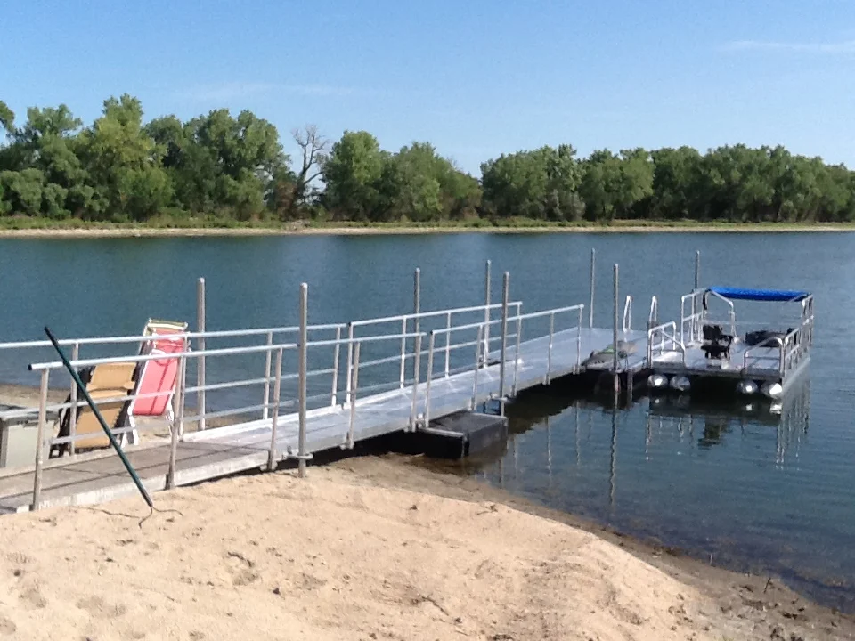 Dock Photos — Hotwoods