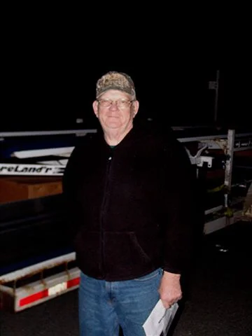 JOE WERT, HELPED UNLOAD HENRY KAMPS.jpg