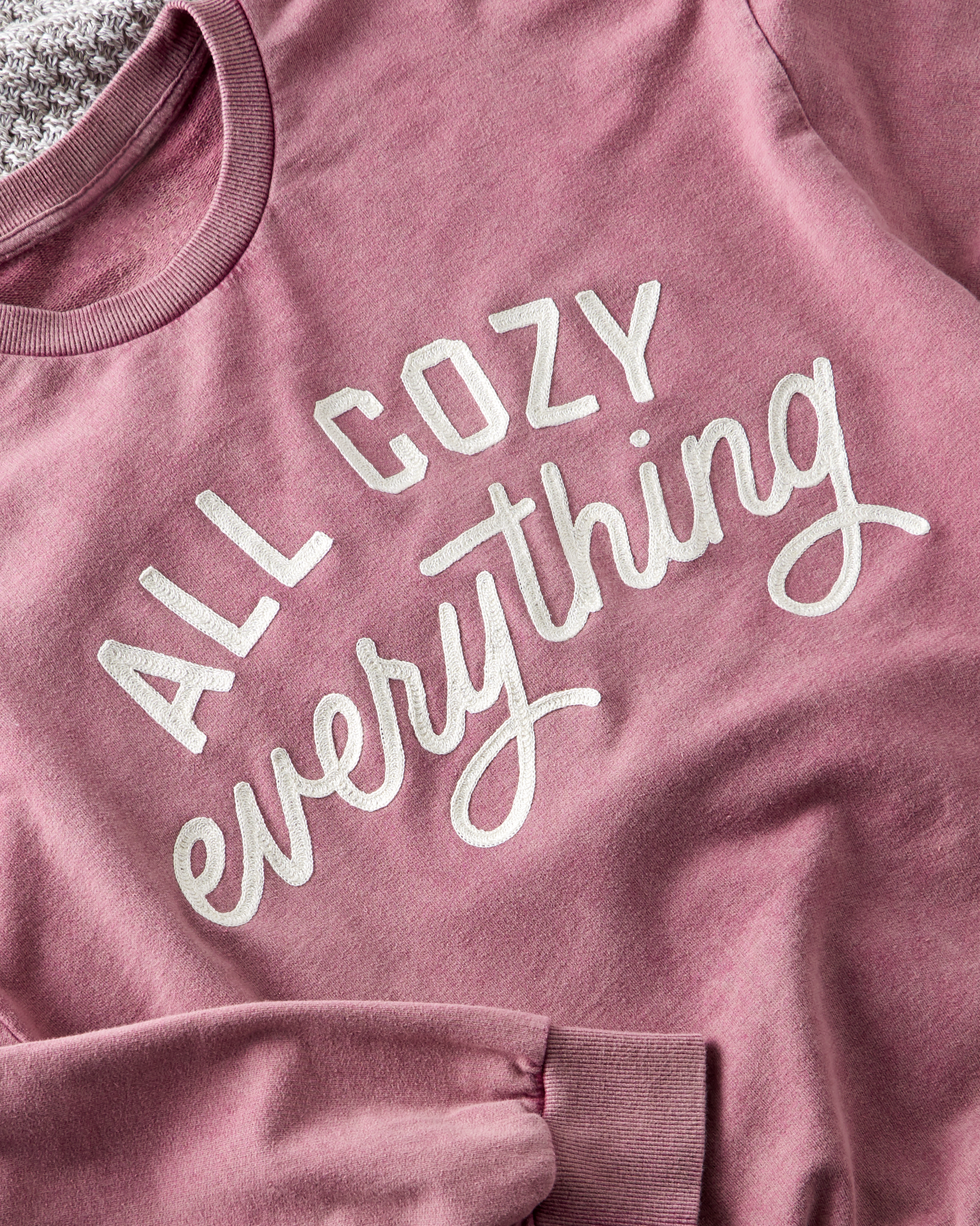 CREWNECK_4x5.png