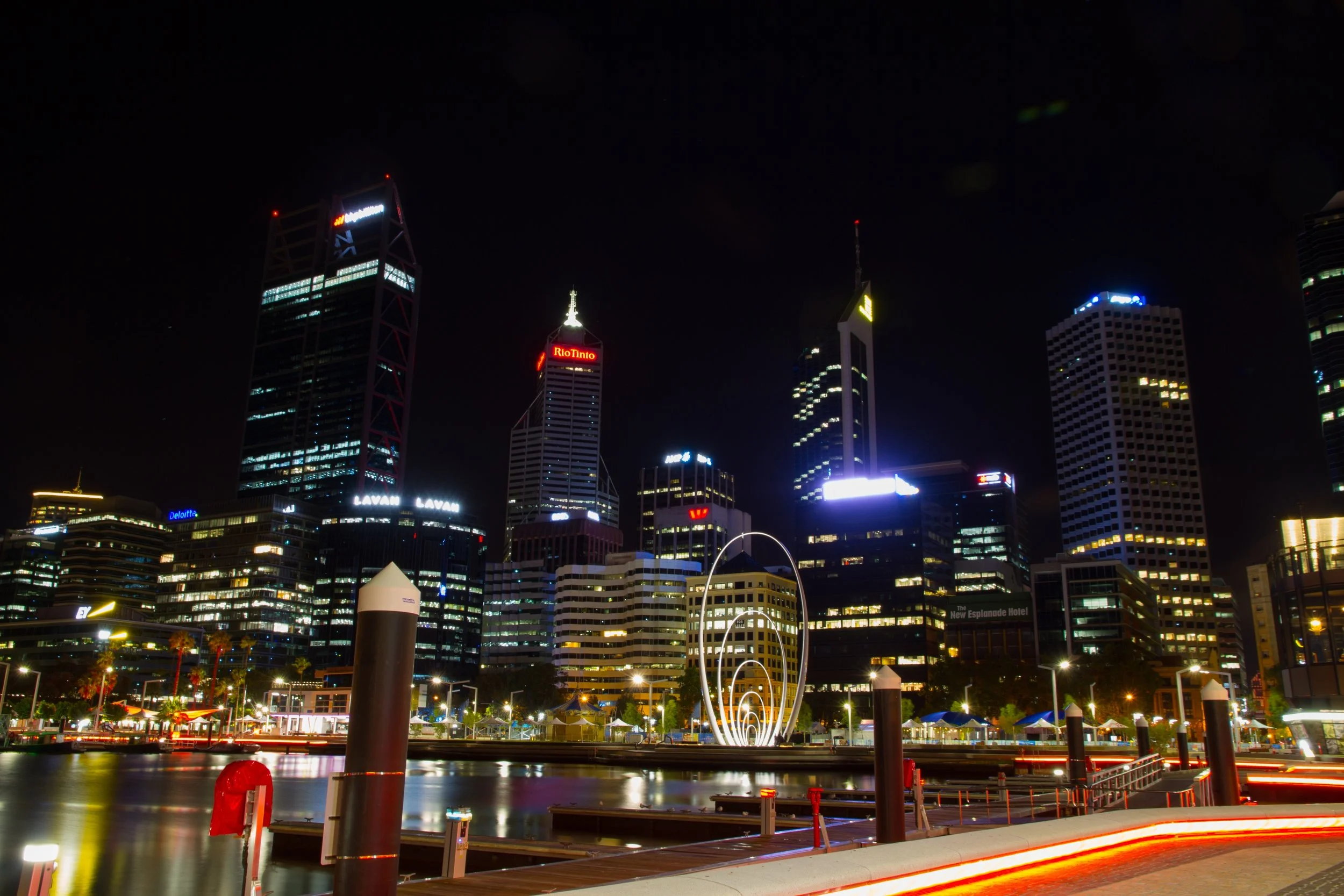 Elizabeth Quay at night. Photo Credit: Sebastian Davenport-Handley via Unsplash