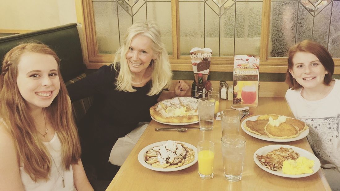 "Girls day out with the Reds" 👍👍 (A picture's worth a 1,000 words)