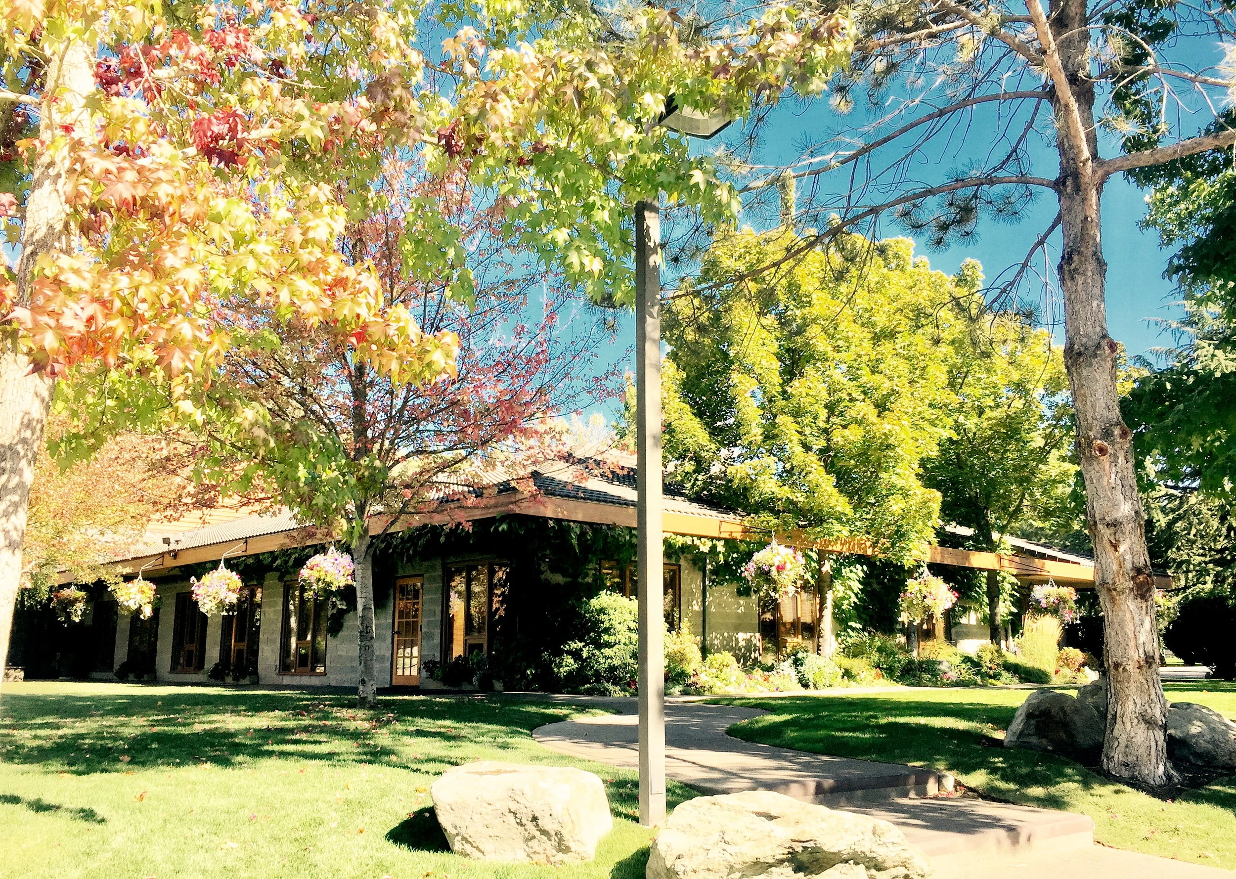 Applegate Christian Fellowship