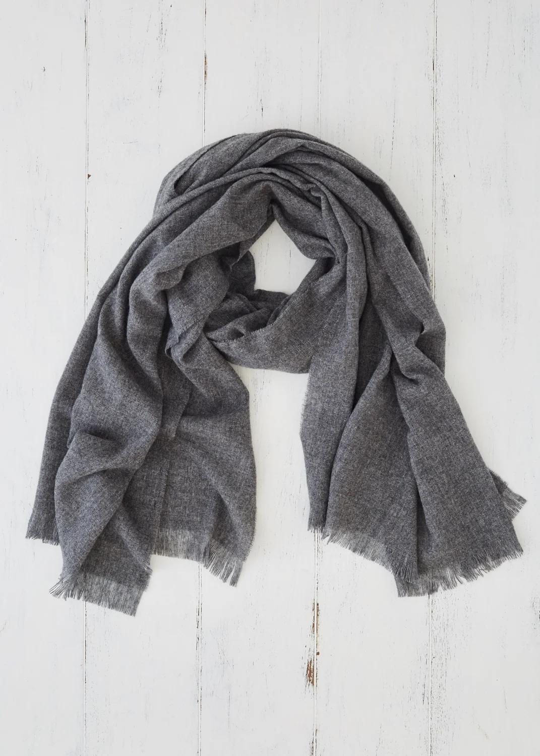 Lois Avery cashmere scarf slate grey