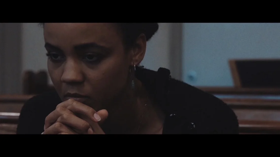 BOOK TRADER (2017)