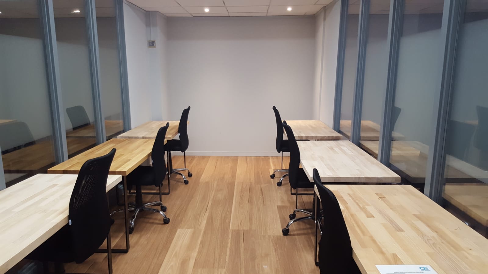 Marketing price for this 6 desk office is £2,190+VAT per month REF. G22
