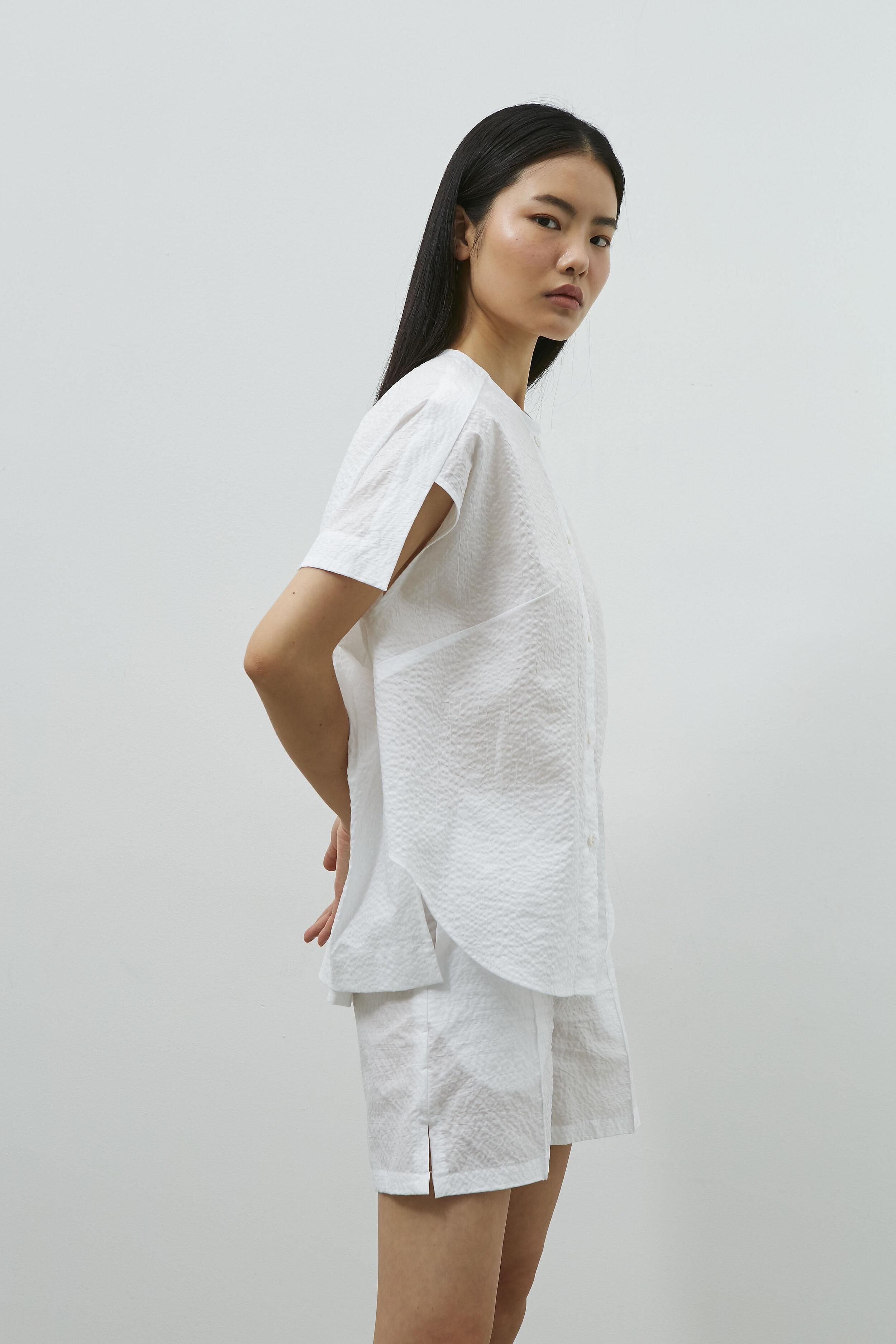 LOOK 3_0367_DONE.jpg