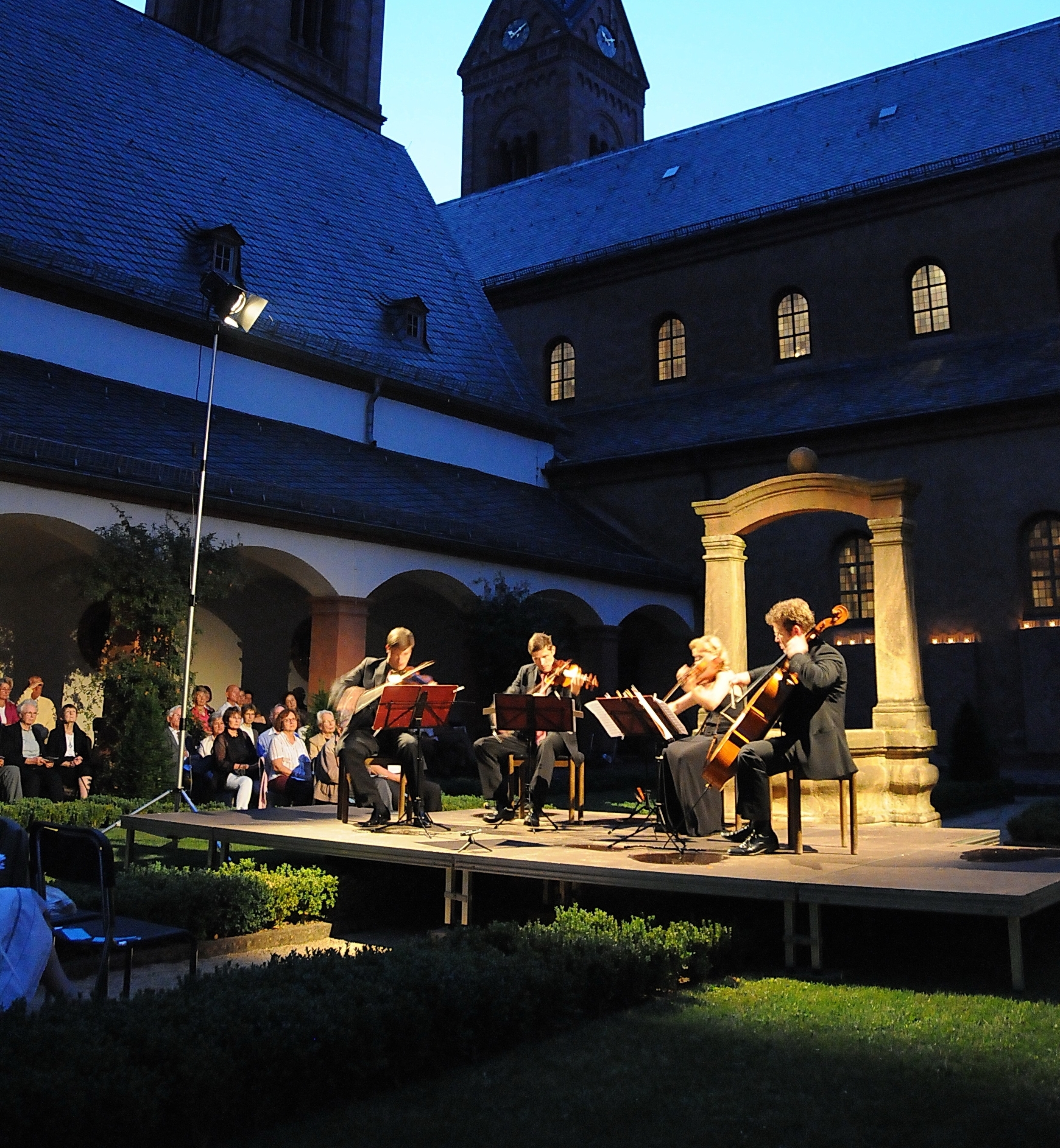 Seligenstadt monastery - home of the Henschel Quartet´s yearly string festival