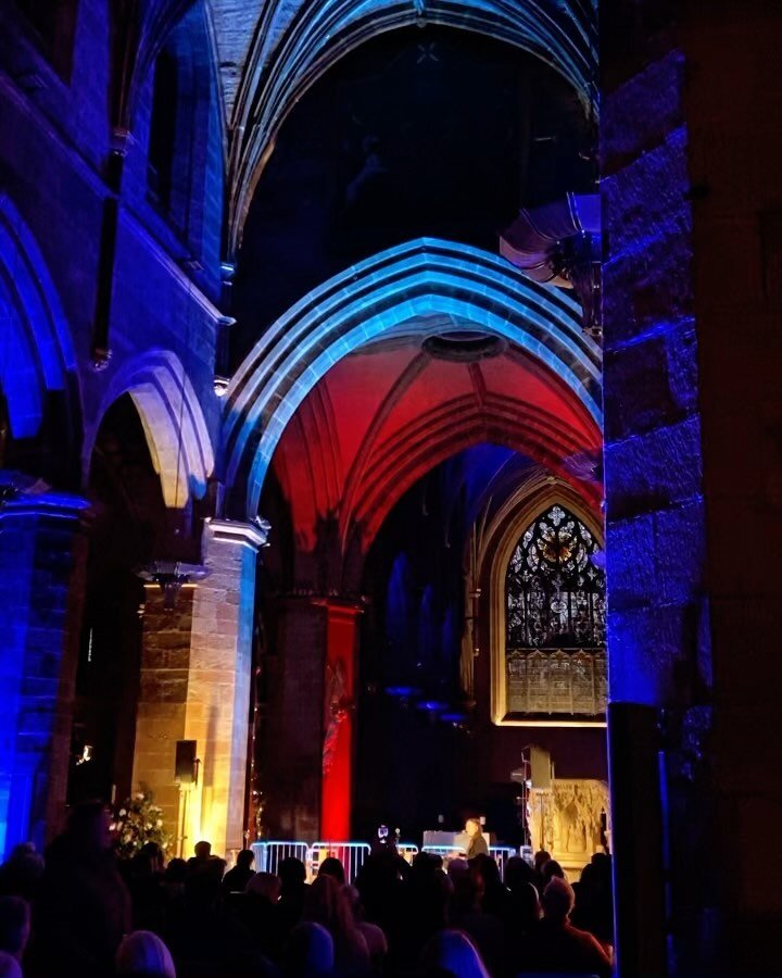 The extraordinary delight of Scottish excellence by way of Kathryn Johnson in the 900 year old St Giles Cathedral for @edhogmanay #firstfooting. 
Go well friends and start as you intend to go on ❤️&zwj;🔥✨💥