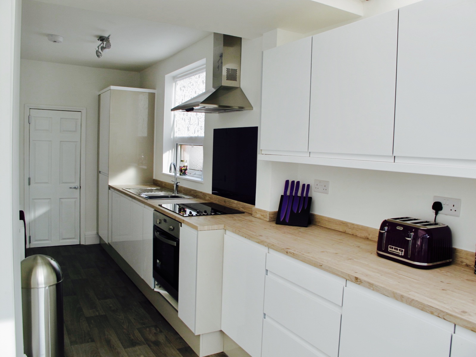 Seamlessly merged Kitchen & Conservatory