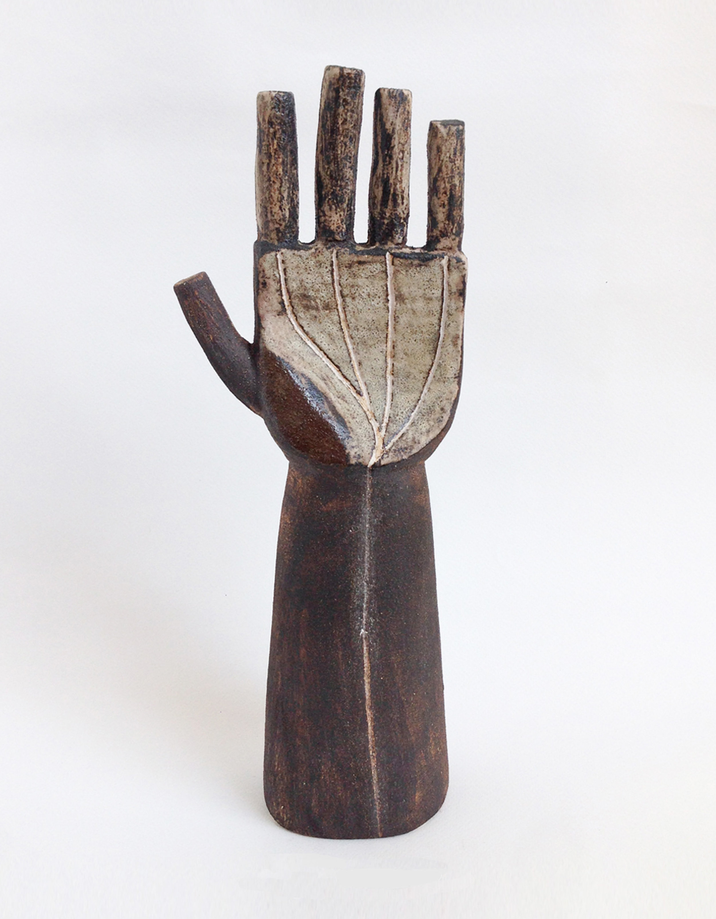  Title: Delta Hand Size: H 26 x W 12 x D 8 cm Medium: Stoneware Ceramic 