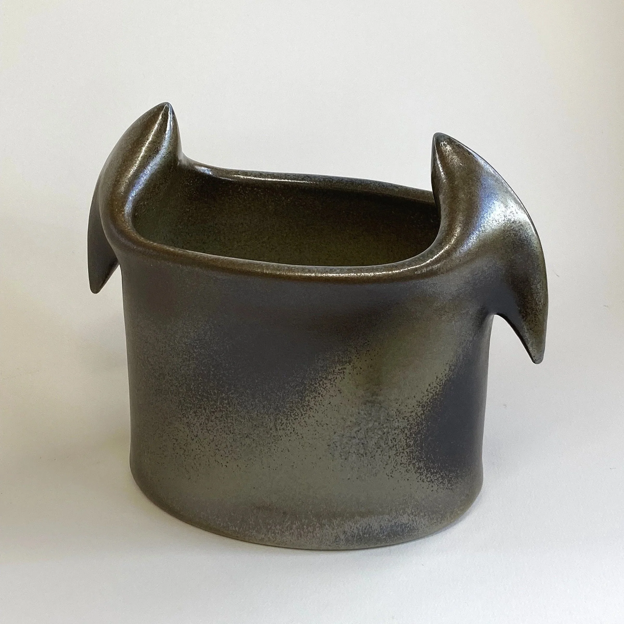 SLAB BUILDING COMPLEX VESSELS WITH RUTH KING