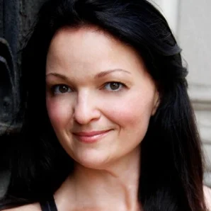 Laura Rikard