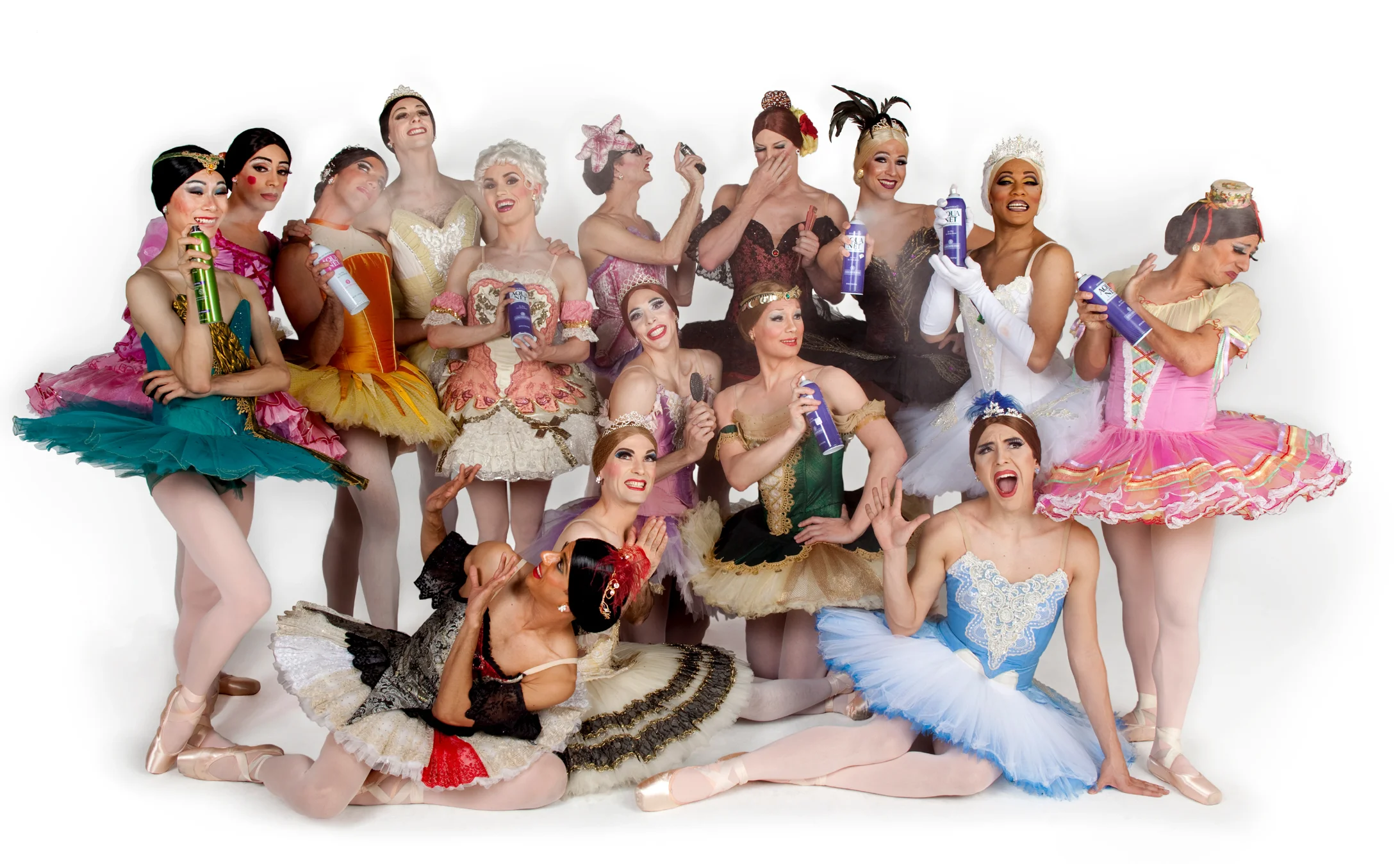 foto_lesballetstrockadero_07.jpg
