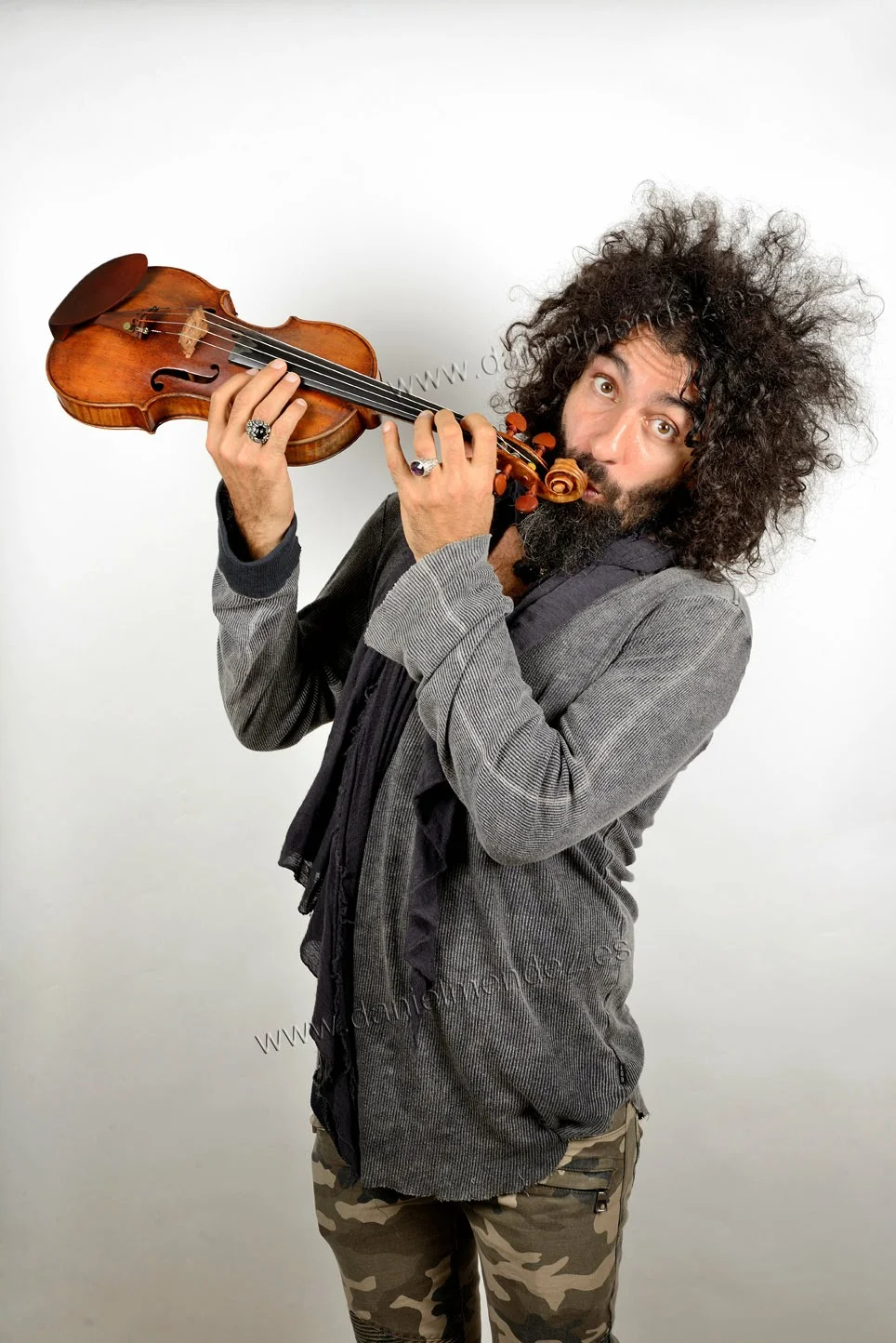 002_Silencio_Malikian.jpg