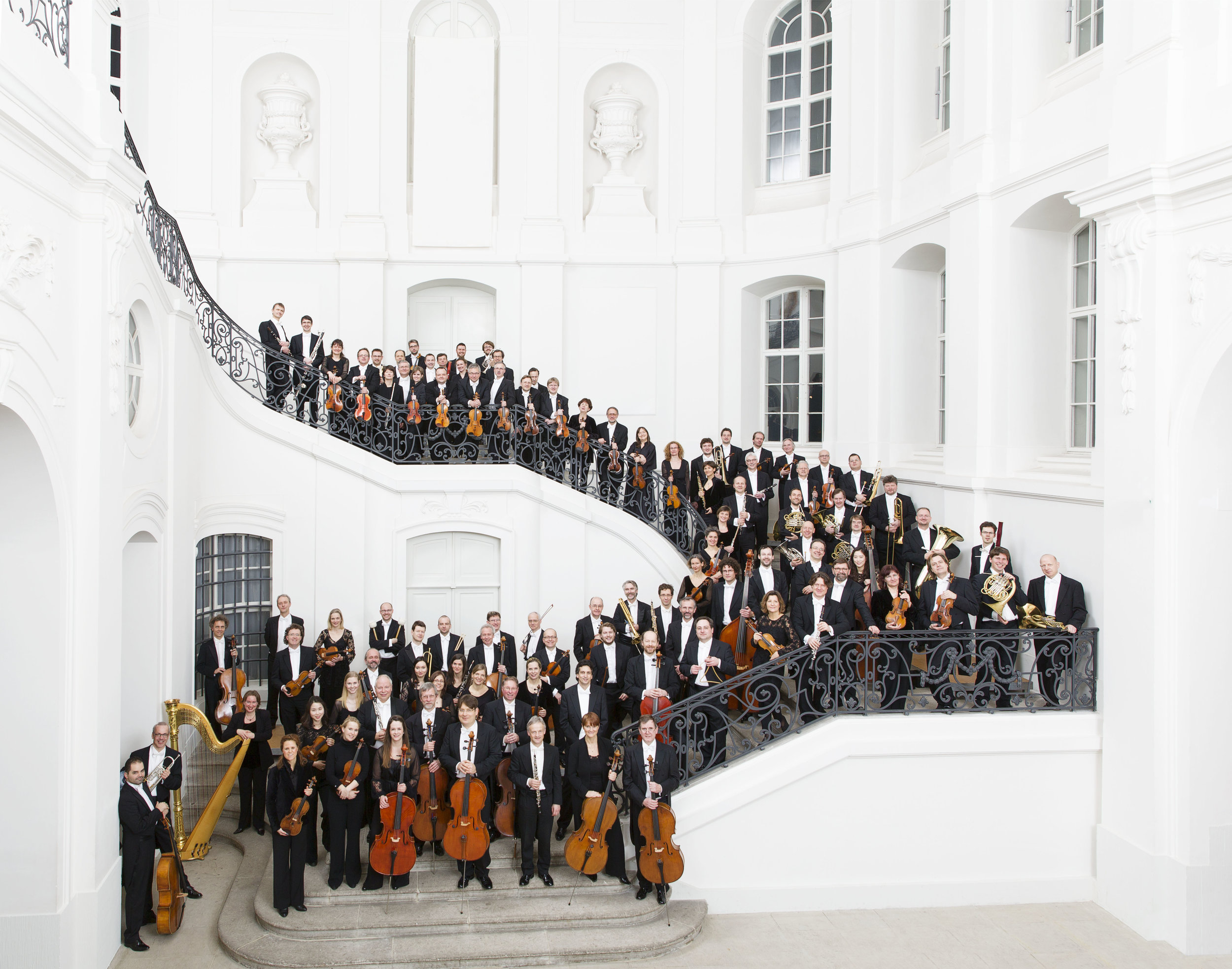 DRESDNER PHILHARMONIE