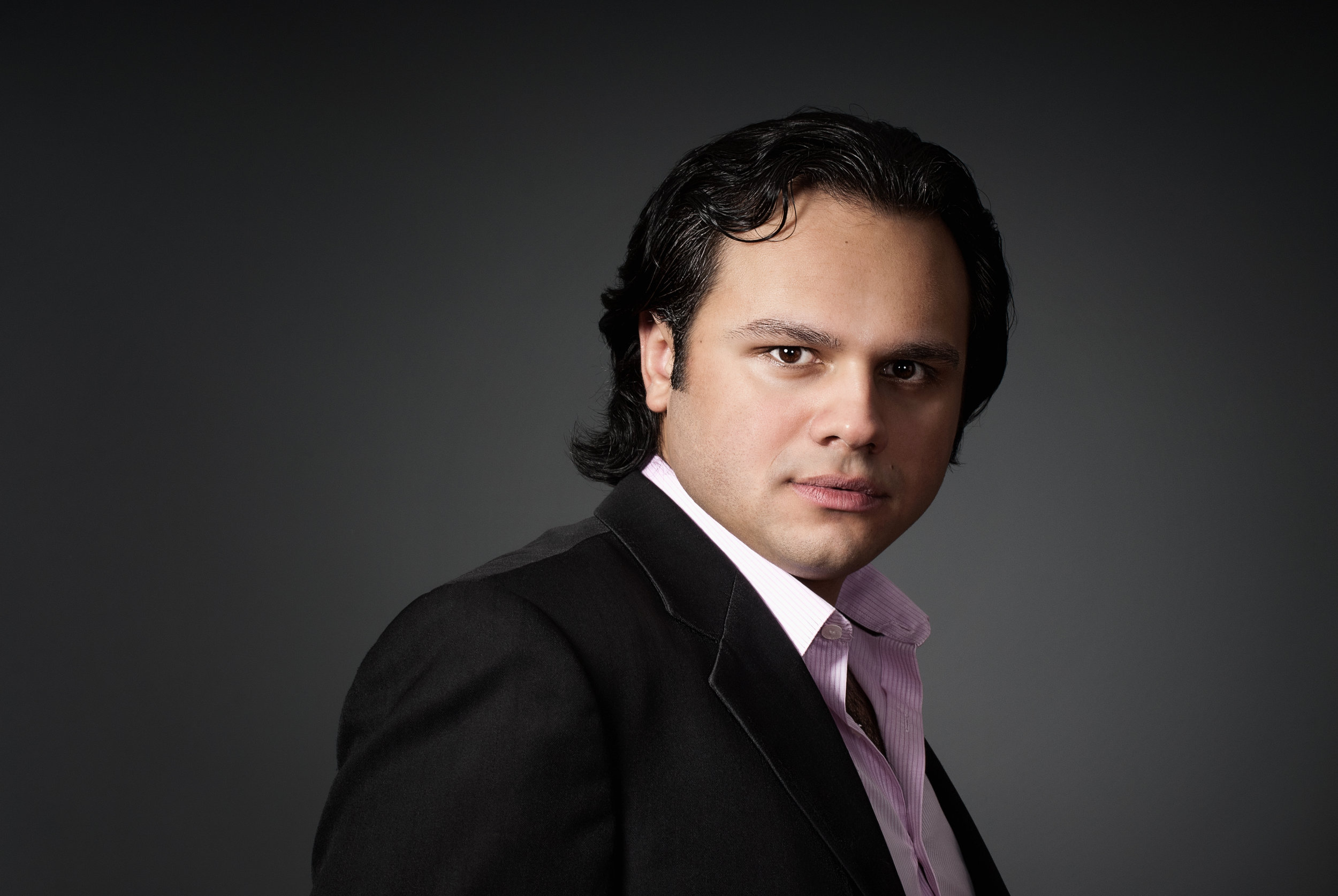 ATALLA AYAN, tenor
