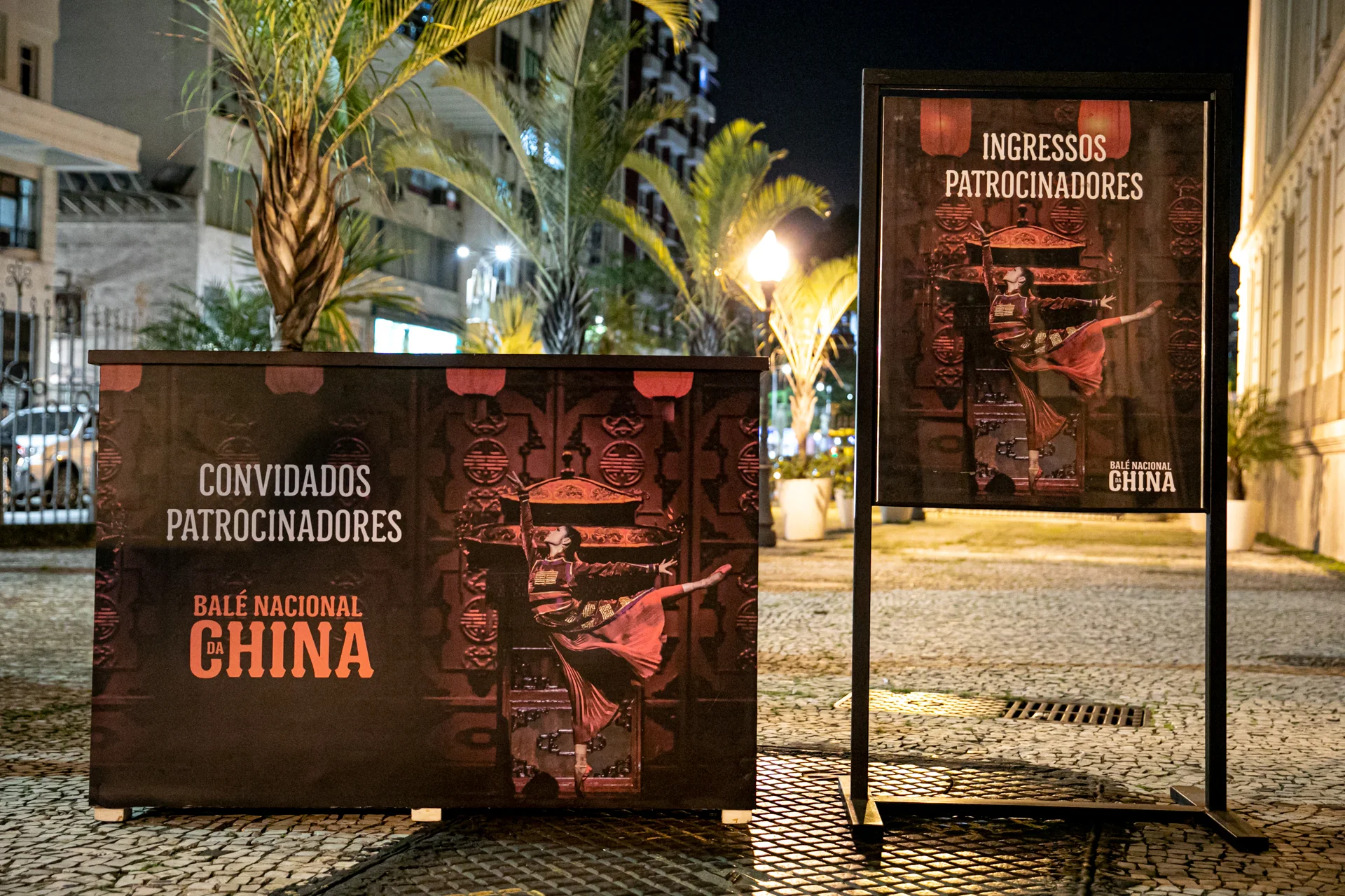 LANTERNAS VERMELHAS © Renato Mangolin 450.jpg