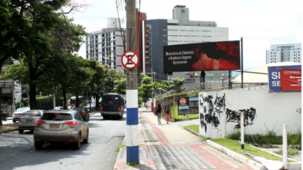 Mobiliário Urbano Bh | Painel Digital