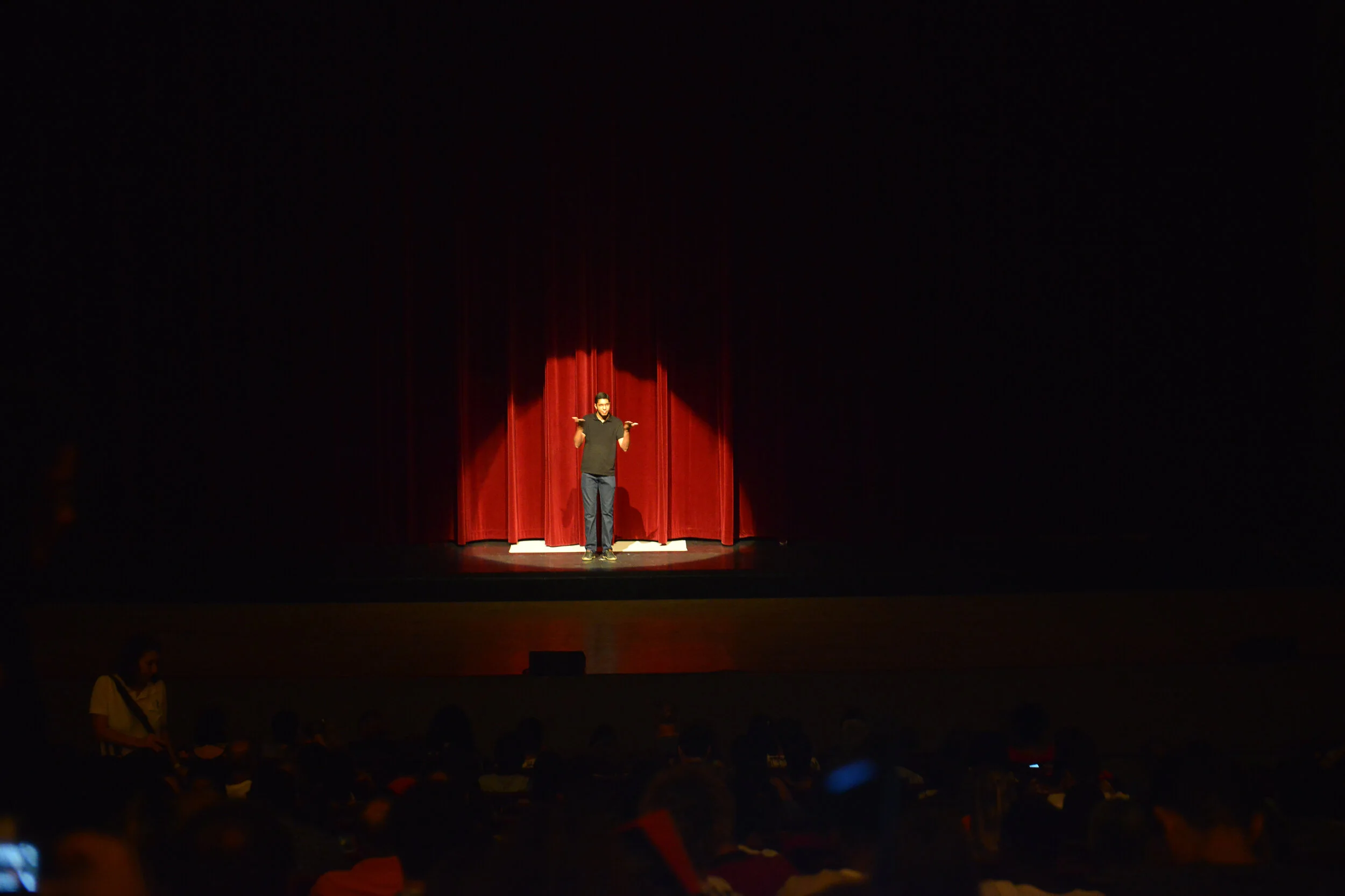 Tadutor de libras.JPG