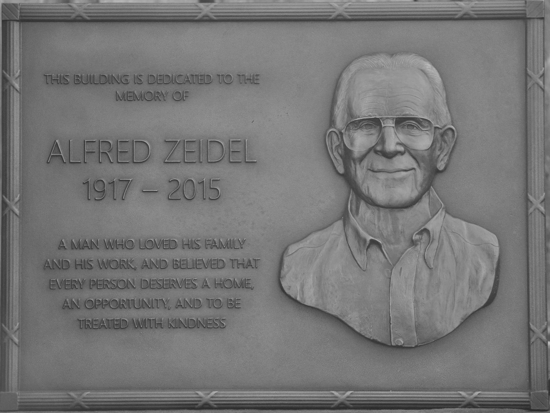 ALFRED ZEIDEL bronze 4 copy.jpeg