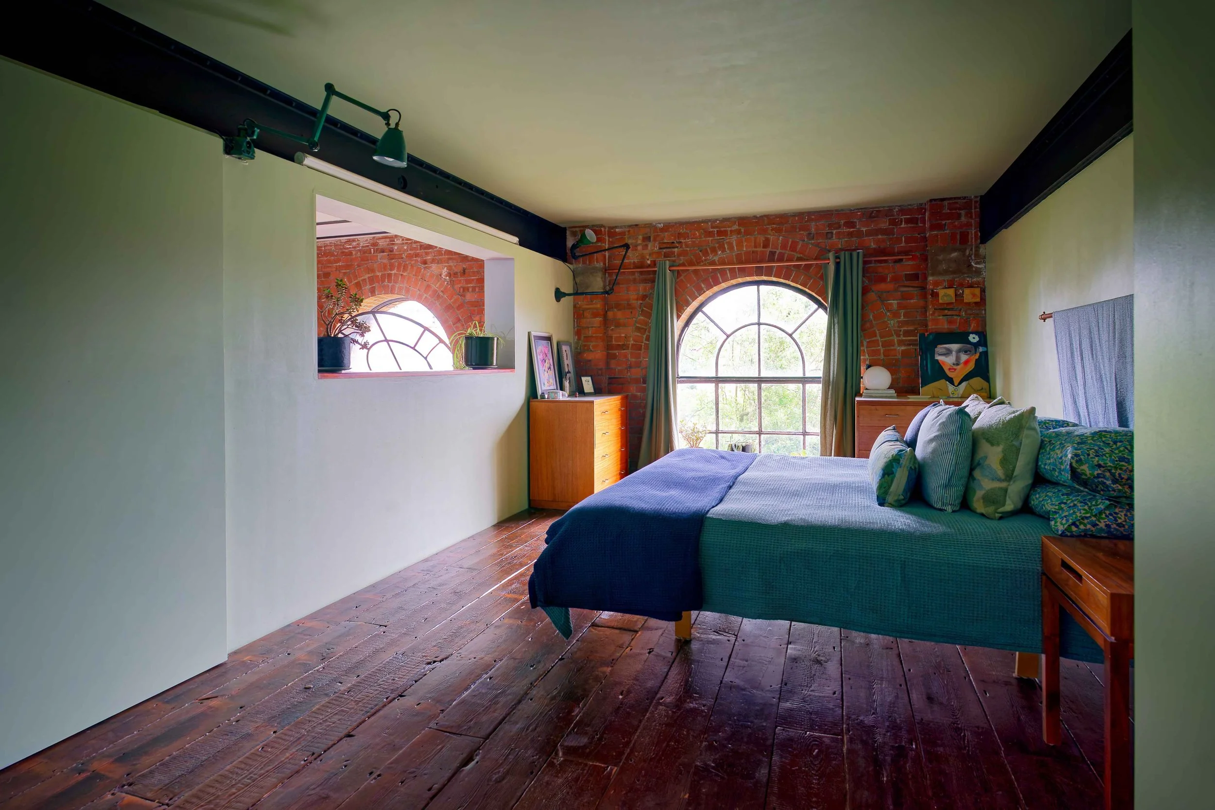 Poplar Loft 02.jpg