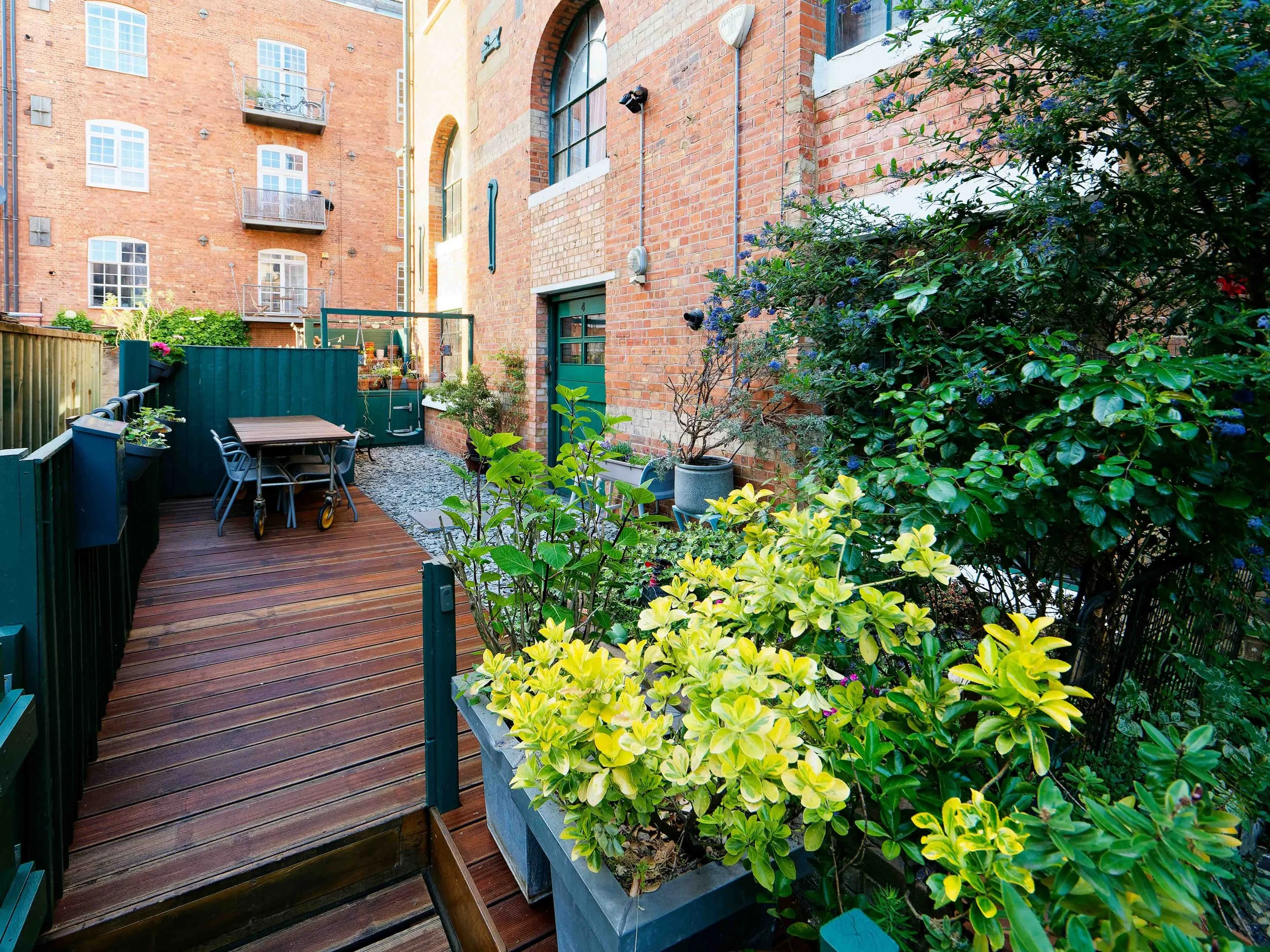 Poplar Loft 09.jpg