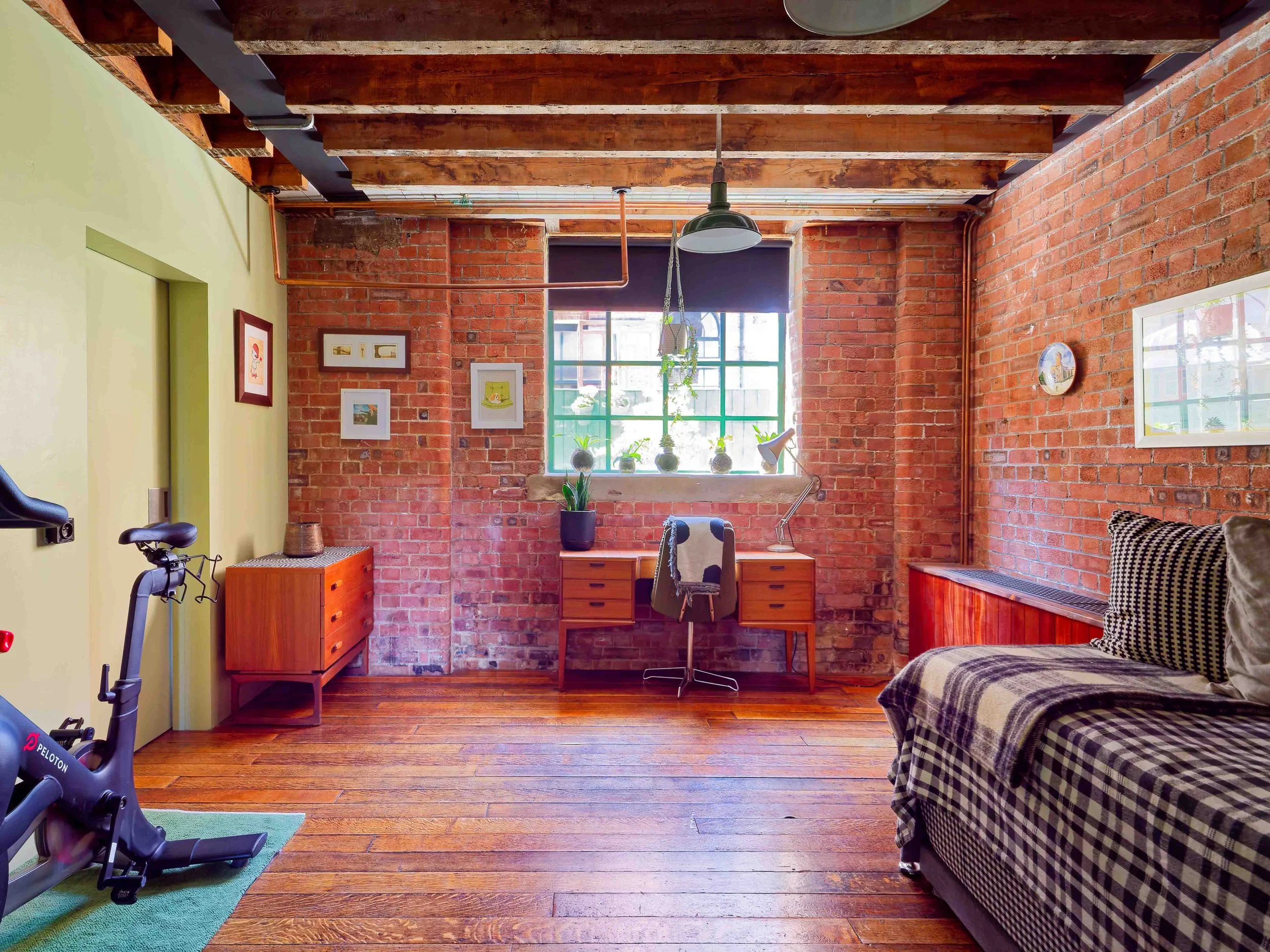 Poplar Loft 20.jpg