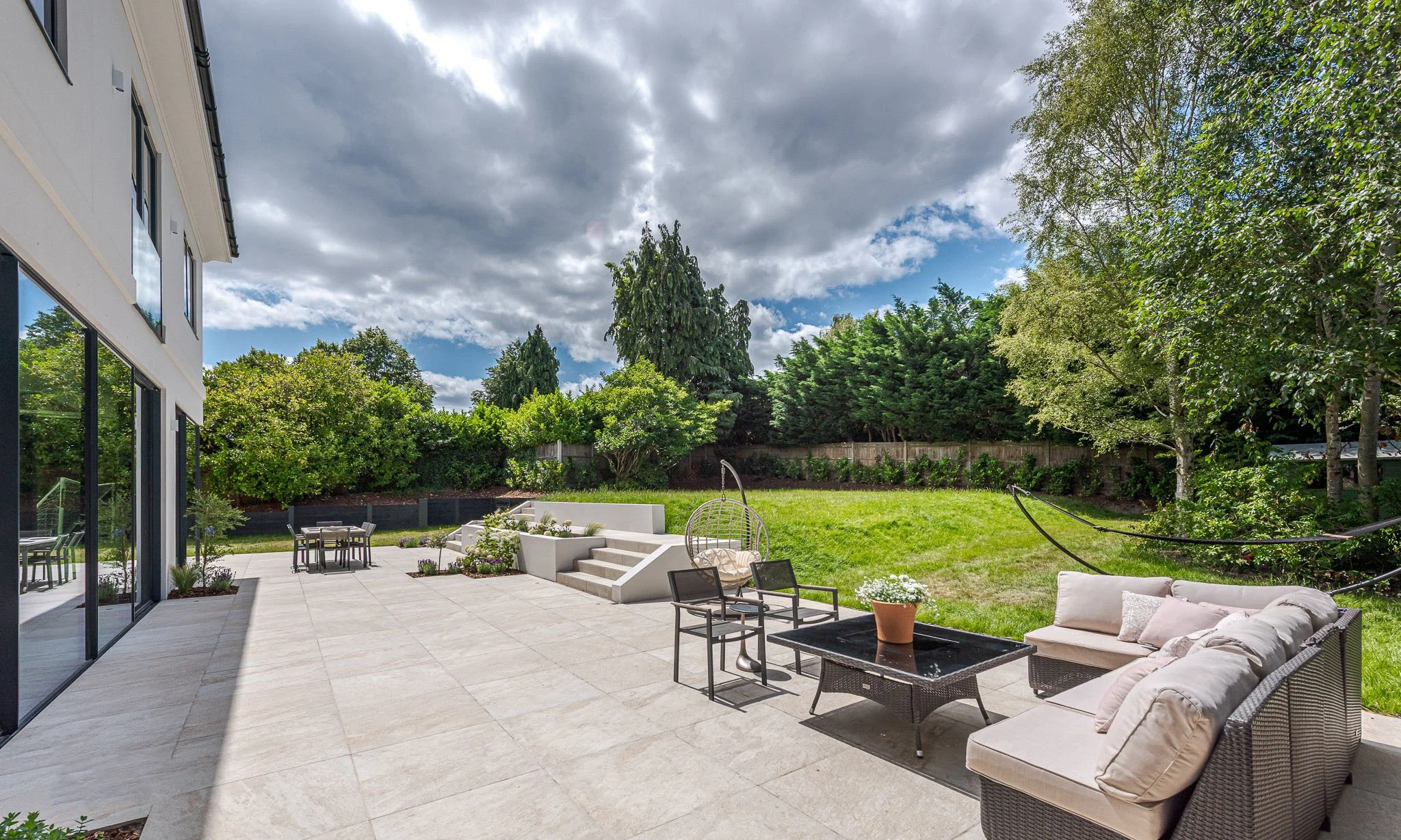 Modern Georgian 01.jpg