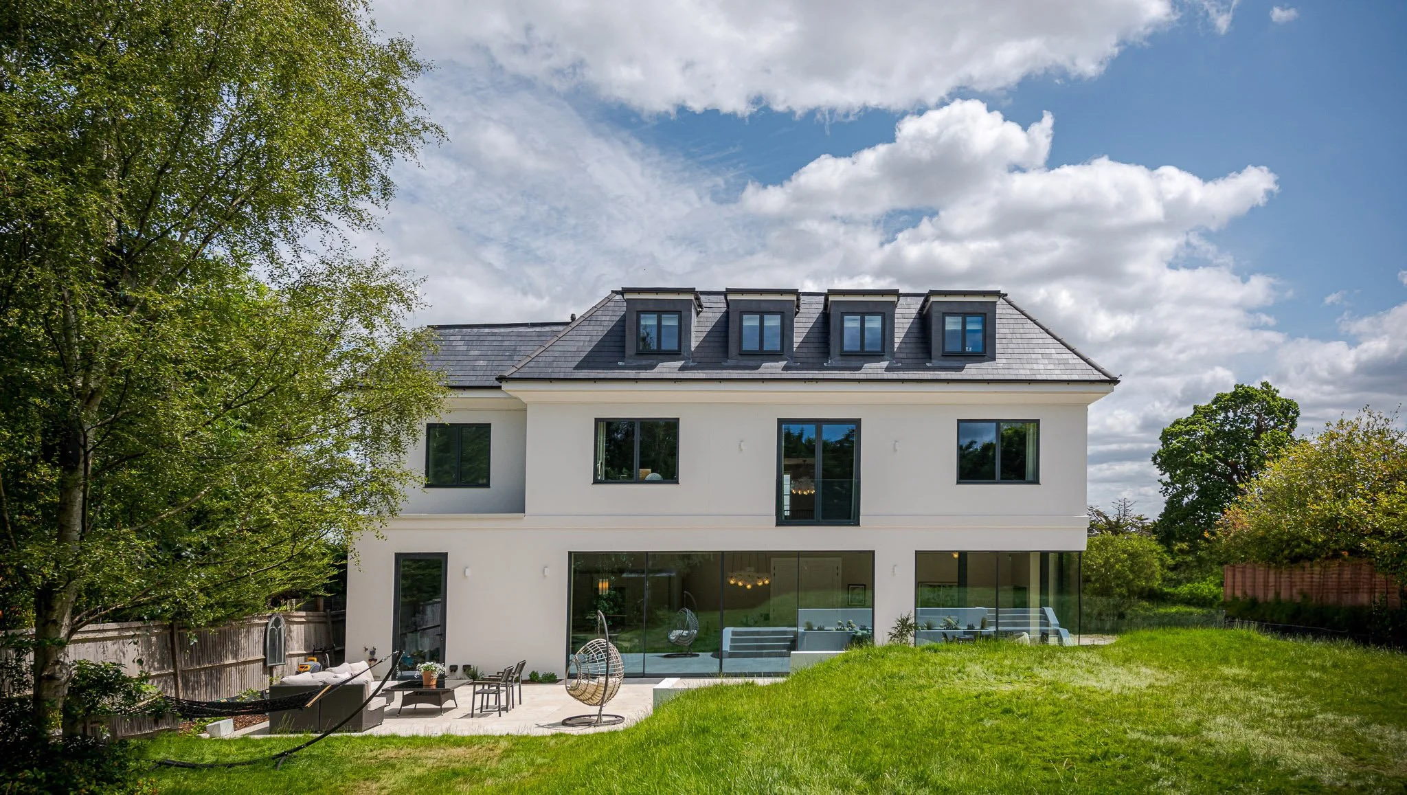 Modern Georgian 02.jpg