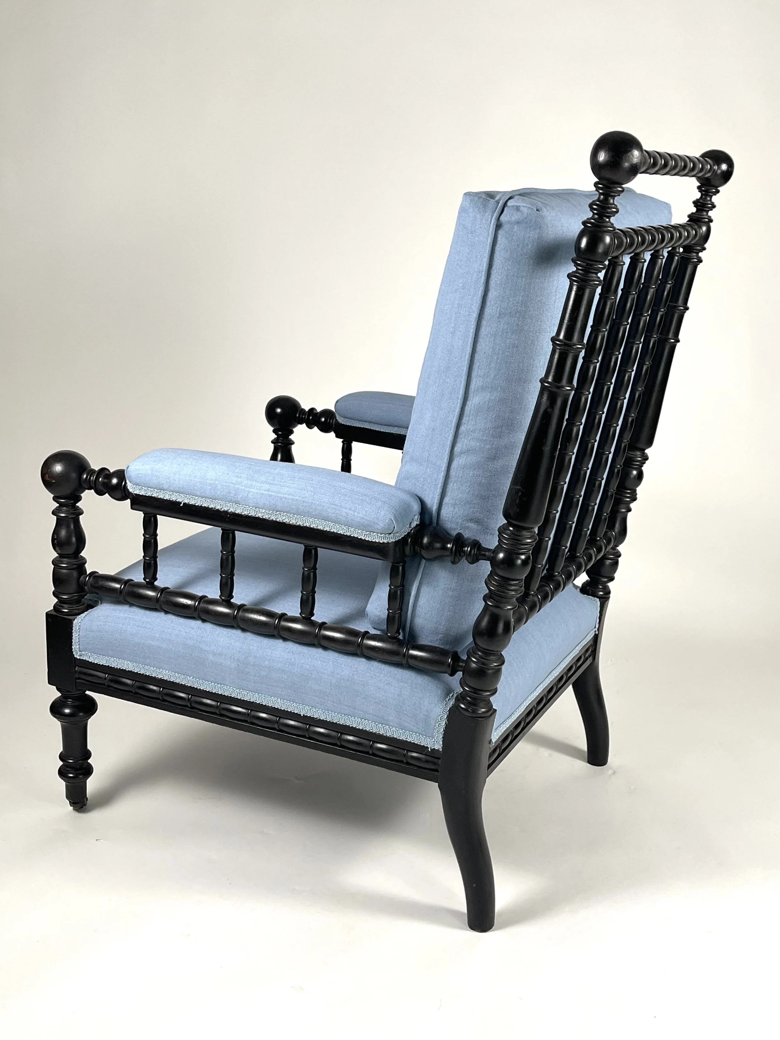 Aesthetic Armchair -10.jpg