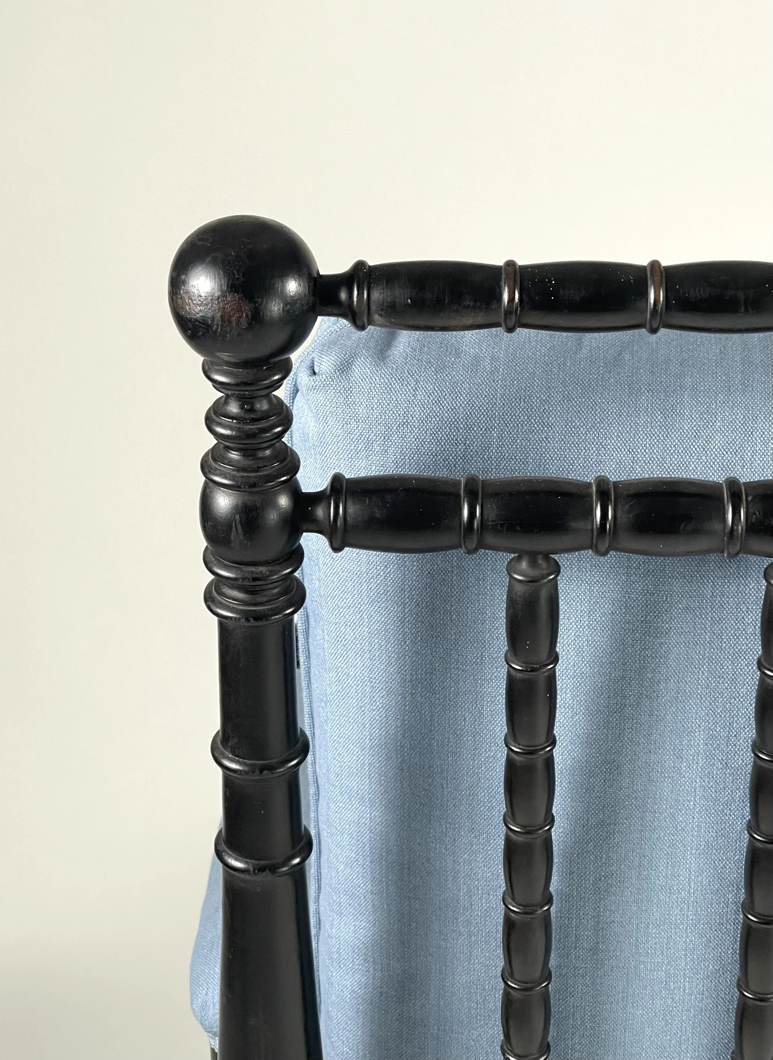 Aesthetic Armchair -09.jpg