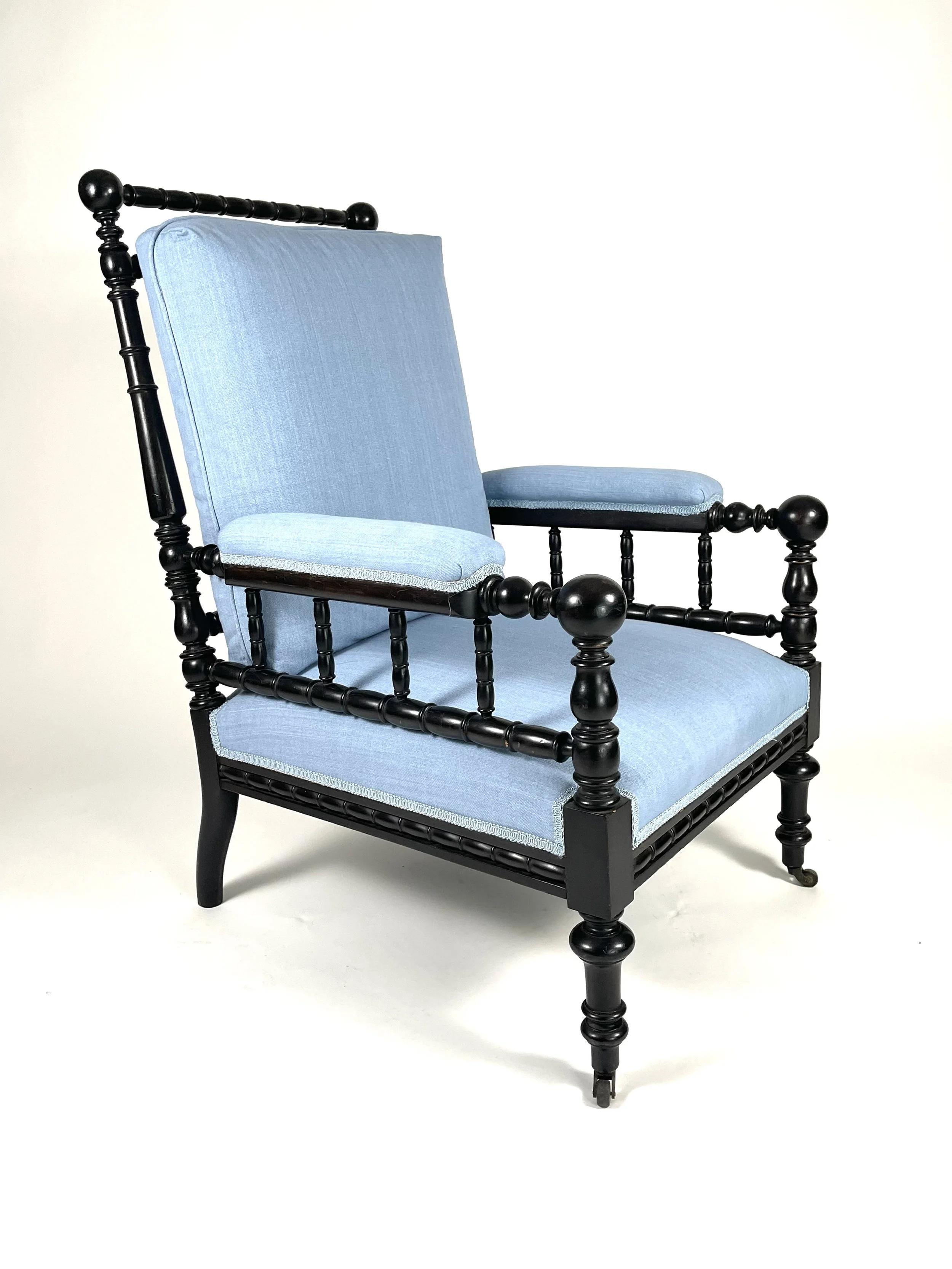 Aesthetic Armchair -03.jpg