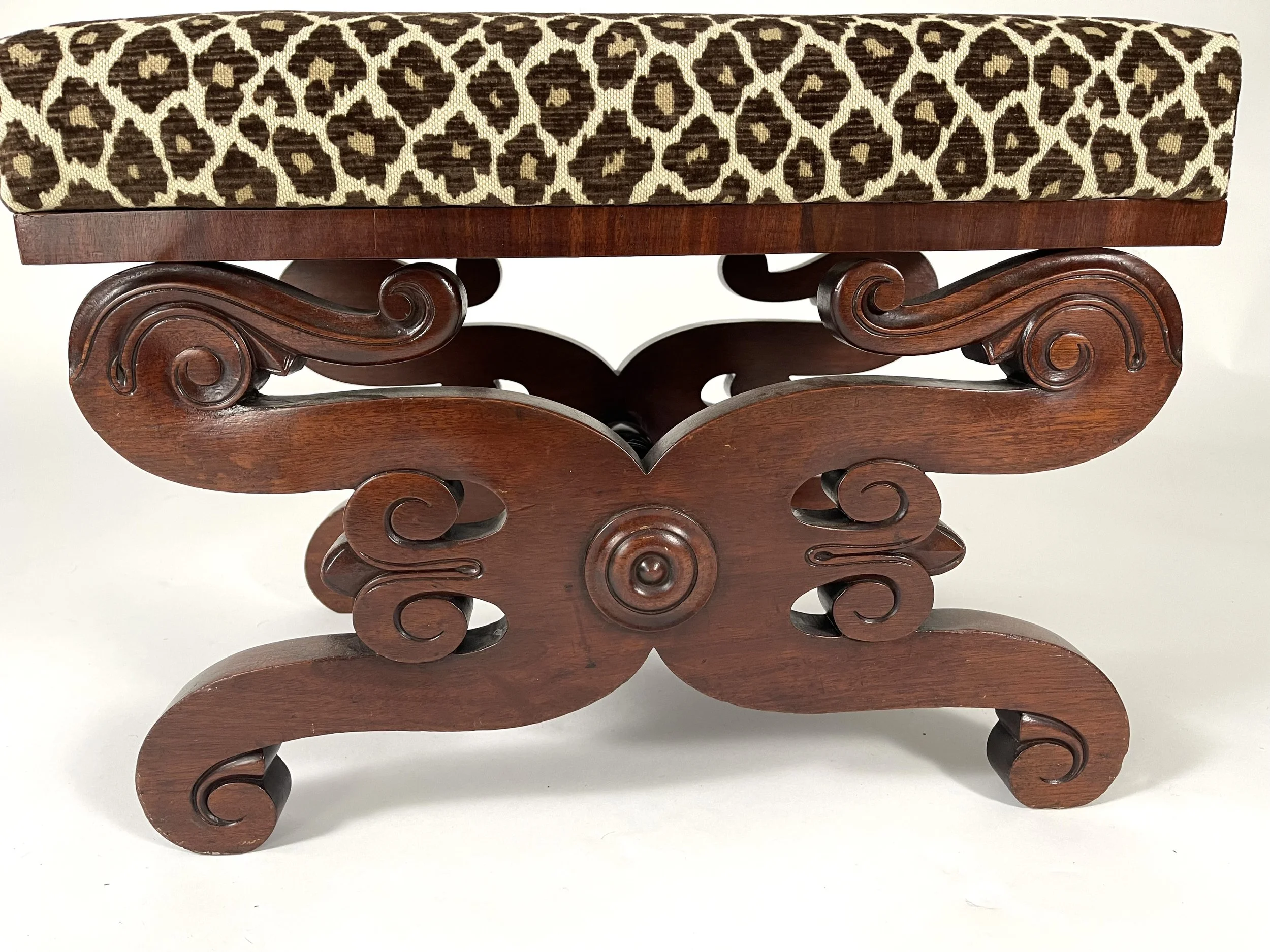 Boston Footstool-6.jpg