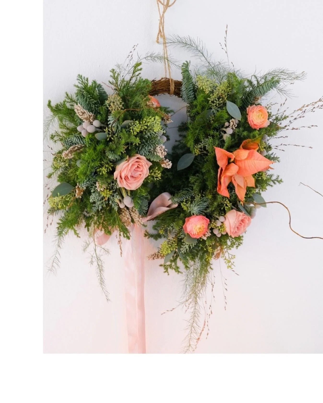 White Christmas 2025 // Homecoming

Wrapped in soft apricot hues and traced with gentle, woody lines, our Homecoming wreath is made for the moments that feel like a warm embrace.

Hang it by your doorway or gift it to someone dear &mdash; a quiet, he