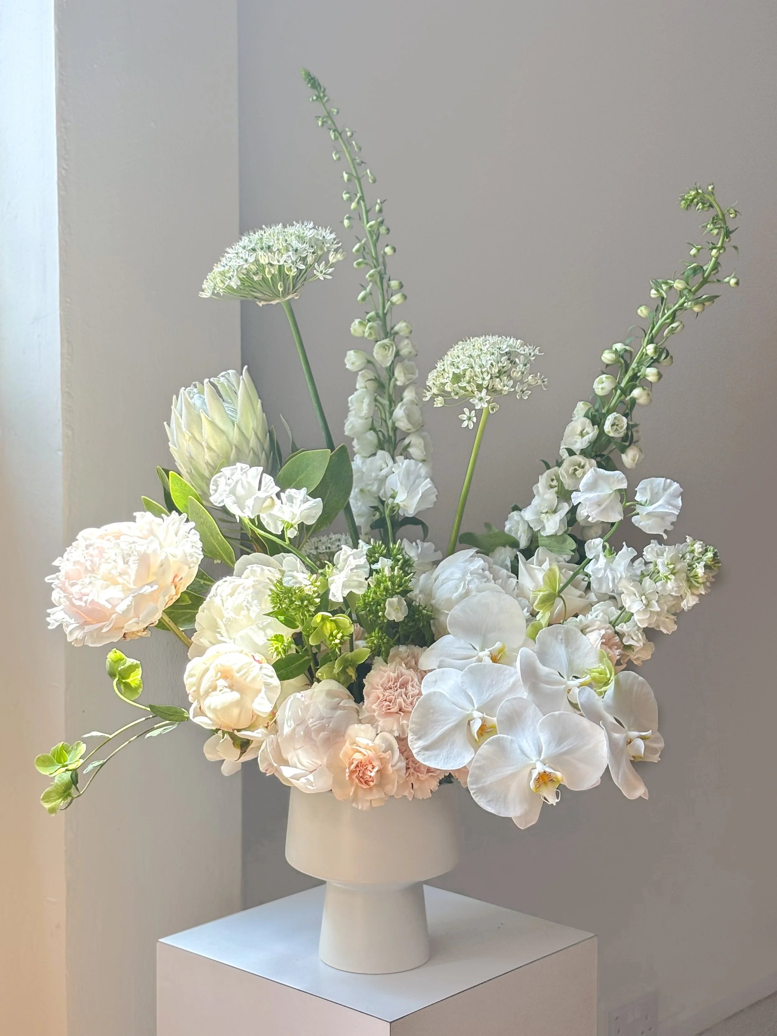 vase arrangement-1.jpg