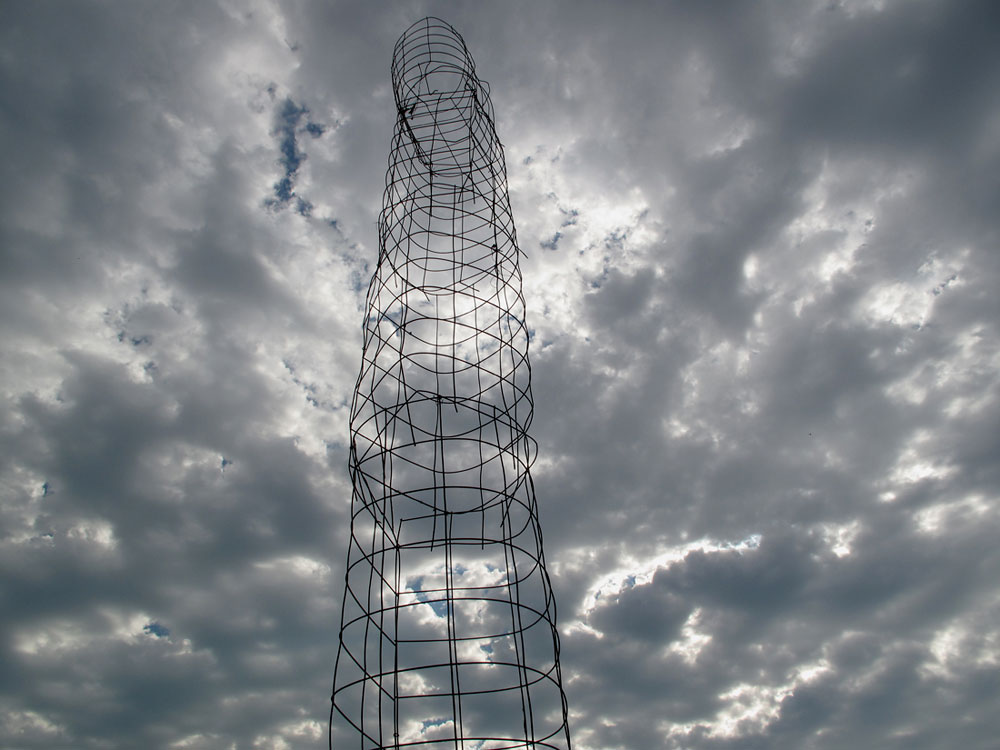 Sky Cage Trap (DETAIL) 2011 stacked tomato cages; Dellano Township/ Reedsburg, Wisconsin