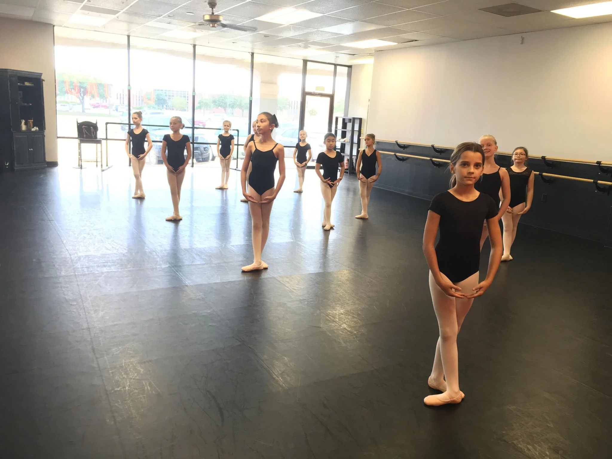 BALLET 2_3.jpg