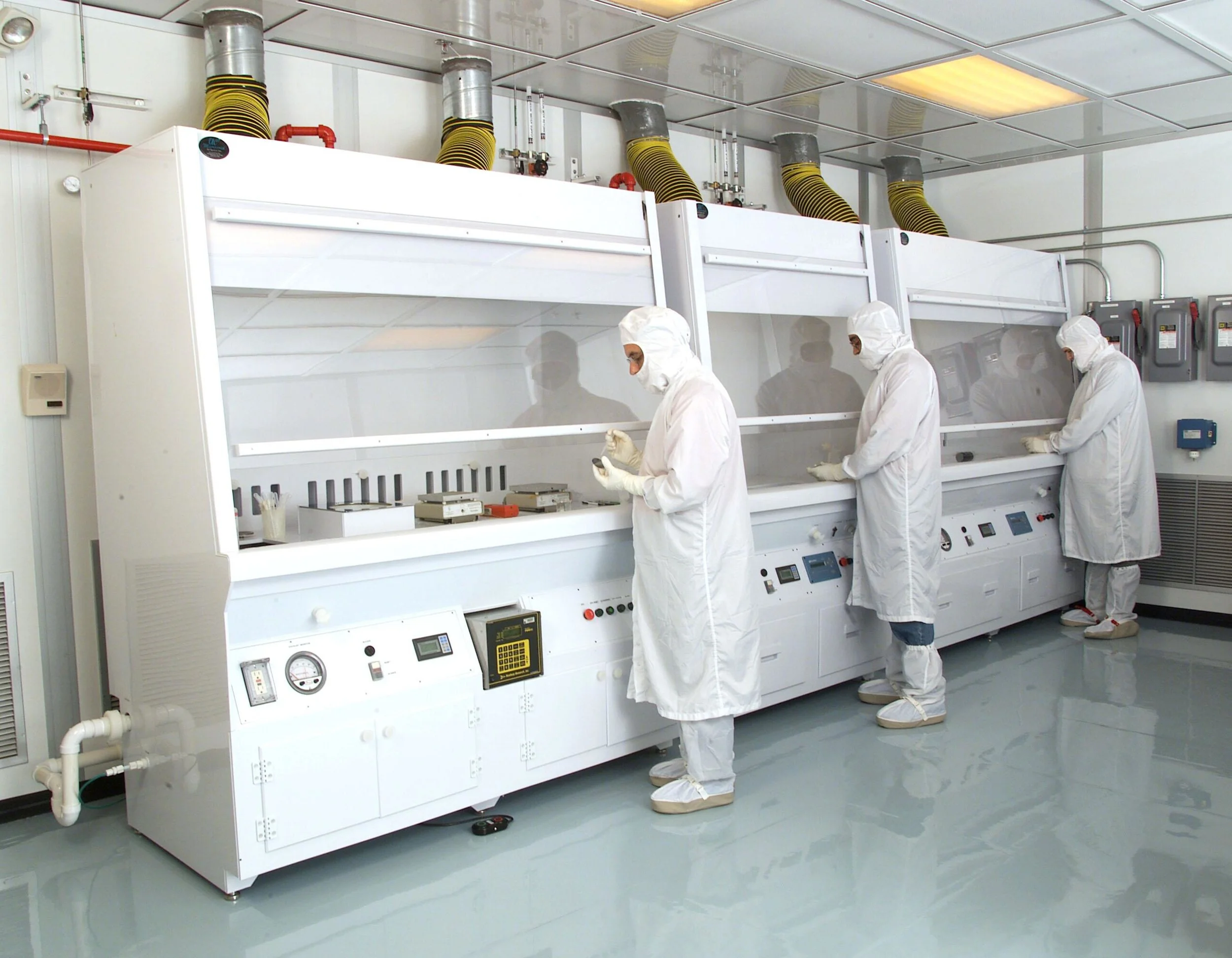 Clean Room Monitoring -Trace Detection -Operational Safety