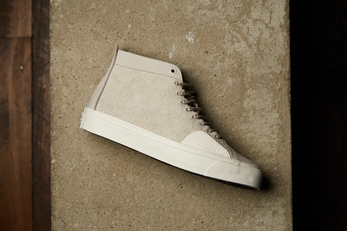 TH-nomad-lx-gray.jpg